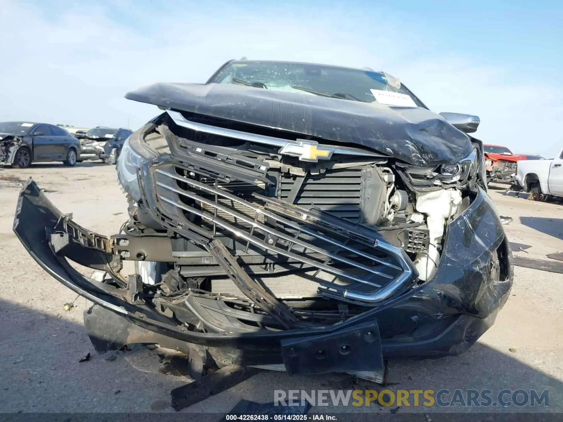 6 fotografías del automóvil dañado 2GNAXXEV5L6245196 CHEVROLET EQUINOX 2020