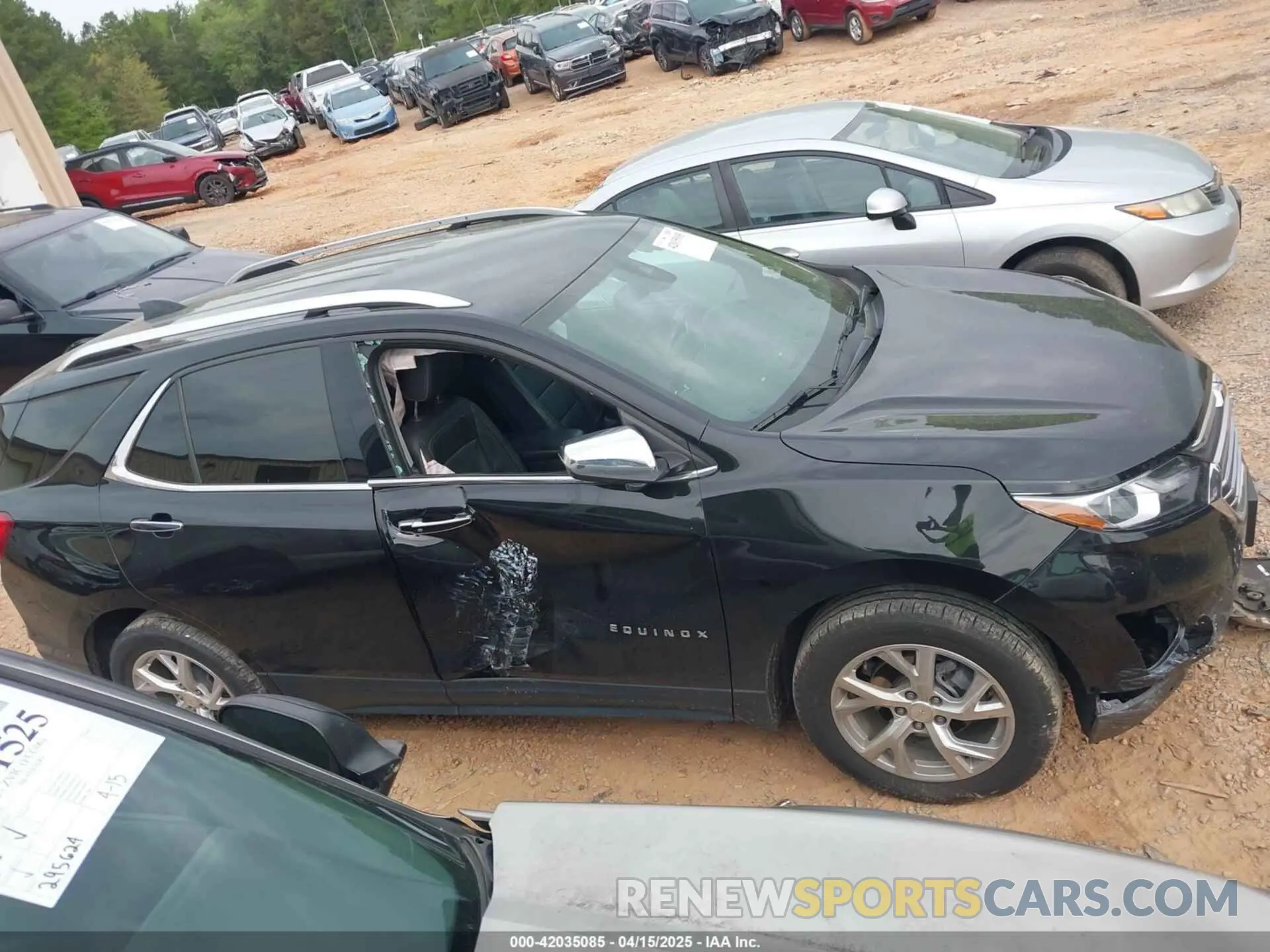 13 fotografías del automóvil dañado 2GNAXXEVXL6233514 CHEVROLET EQUINOX 2020