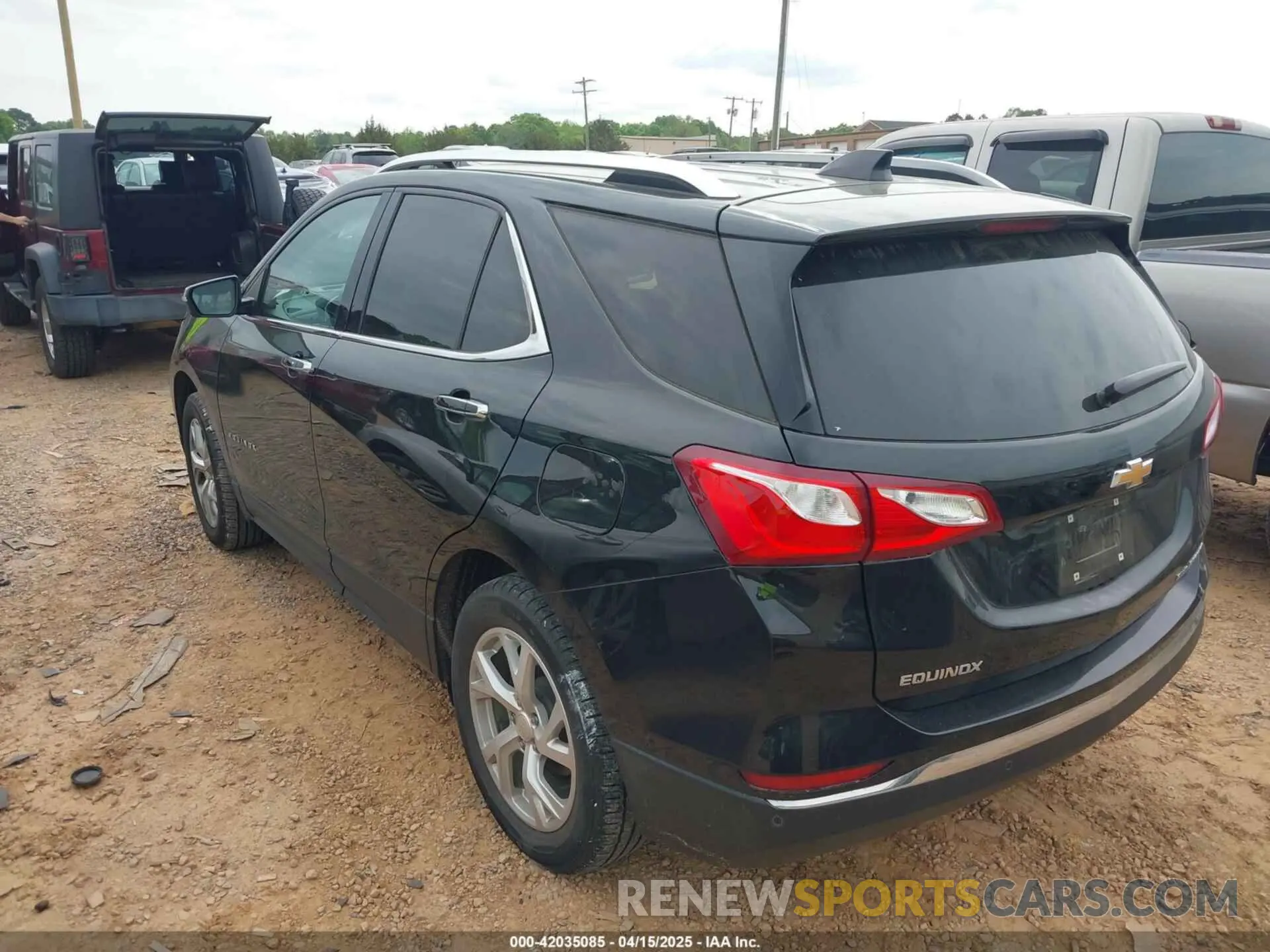 3 fotografías del automóvil dañado 2GNAXXEVXL6233514 CHEVROLET EQUINOX 2020