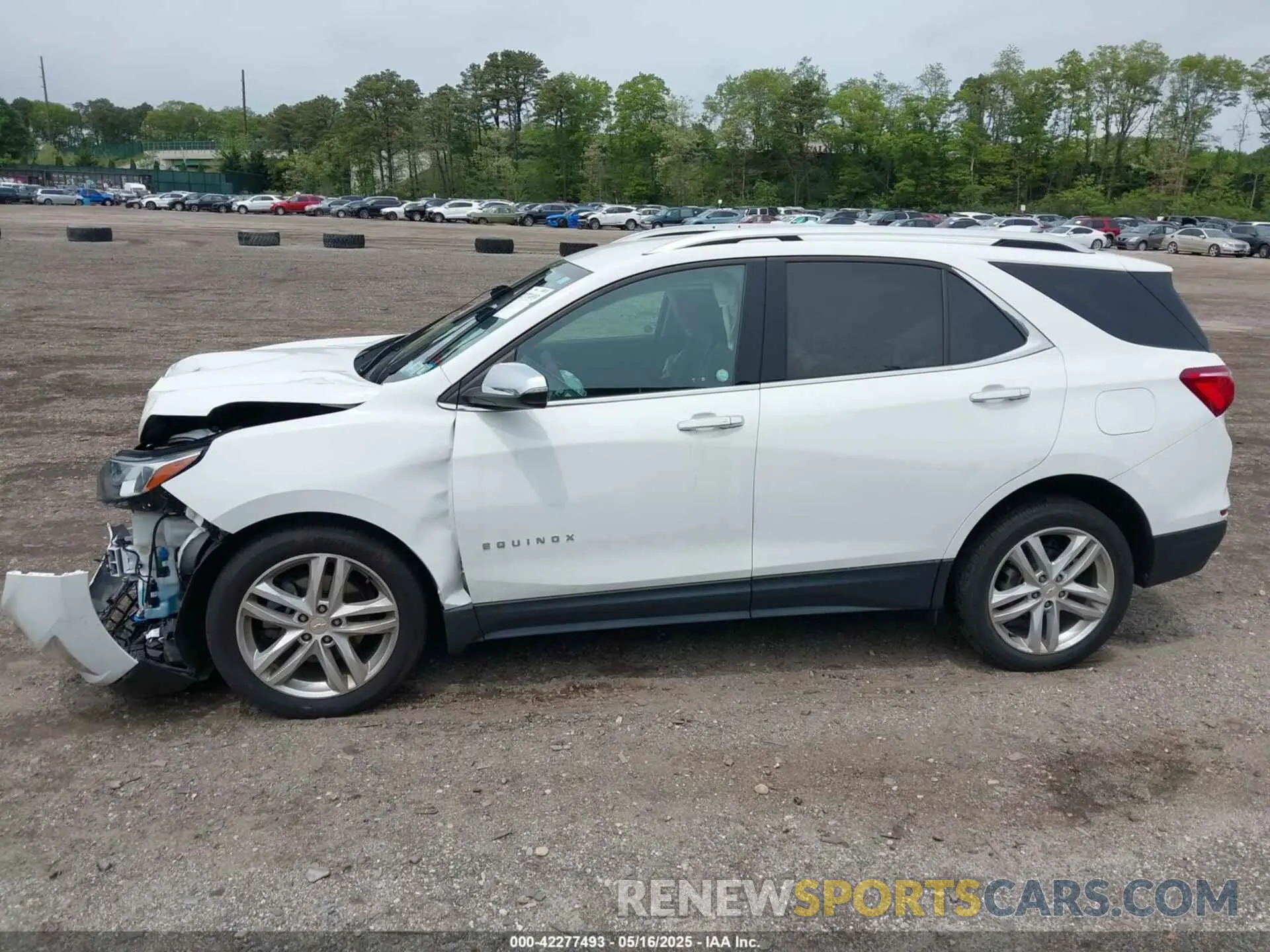 13 fotografías del automóvil dañado 2GNAXYEX0L6228717 CHEVROLET EQUINOX 2020