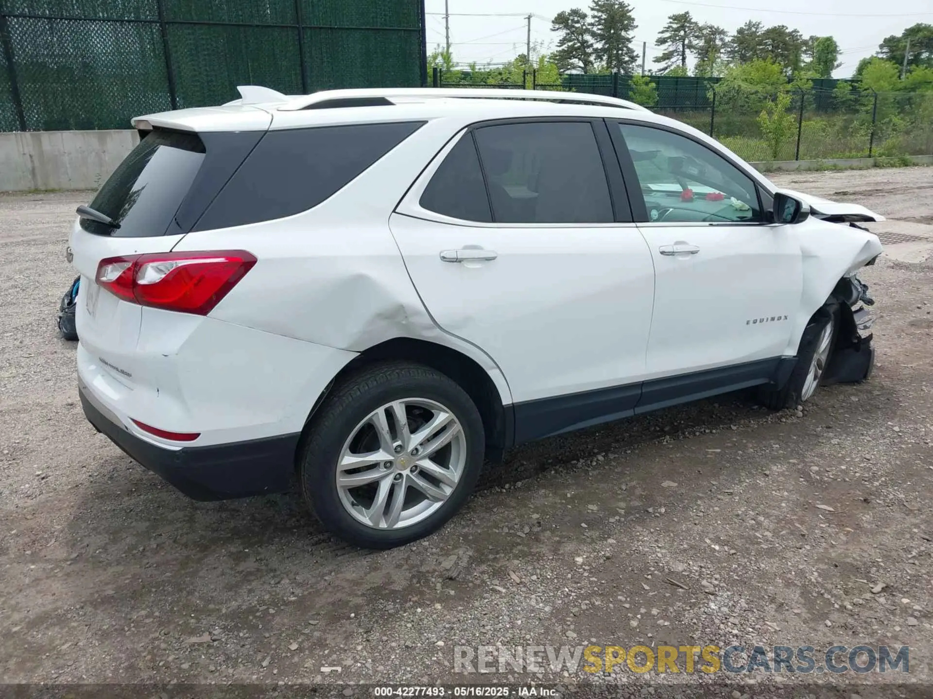 4 fotografías del automóvil dañado 2GNAXYEX0L6228717 CHEVROLET EQUINOX 2020