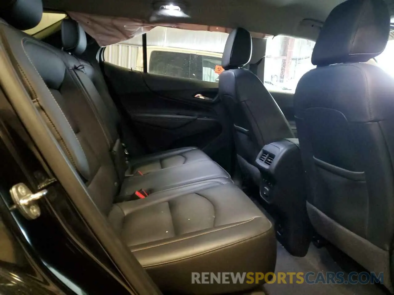 10 fotografías del automóvil dañado 2GNAXYEX3L6232261 CHEVROLET EQUINOX 2020