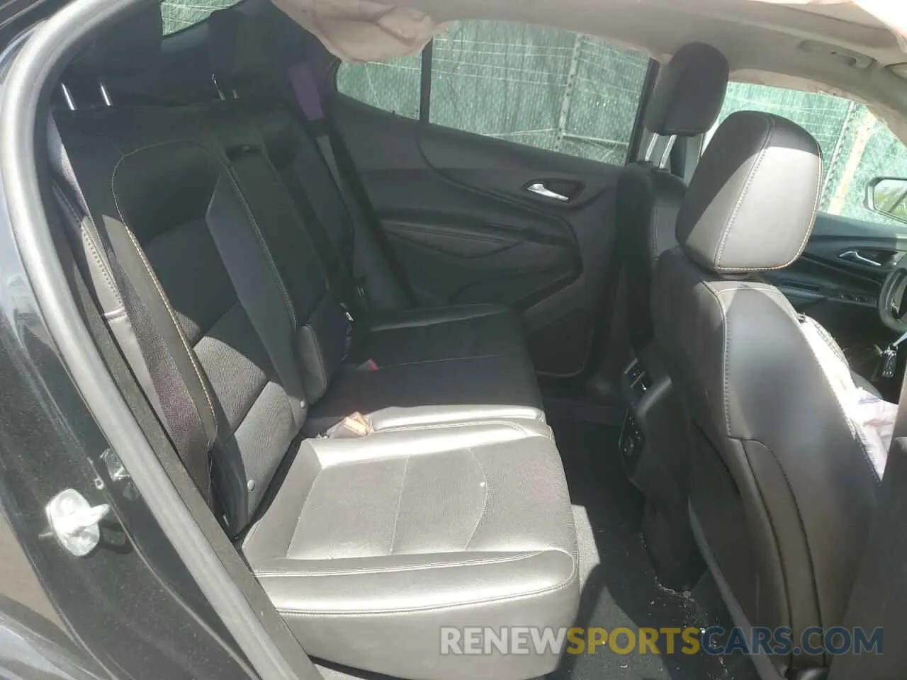 11 fotografías del automóvil dañado 2GNAXYEX9L6266589 CHEVROLET EQUINOX 2020