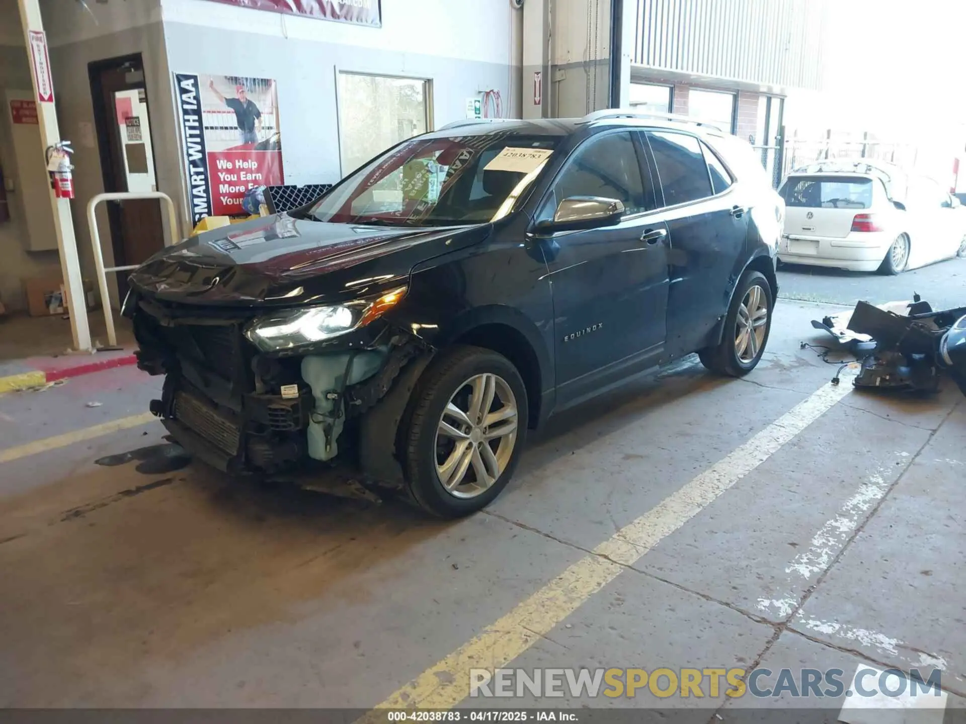 2 fotografías del automóvil dañado 2GNAXYEXXL6186797 CHEVROLET EQUINOX 2020