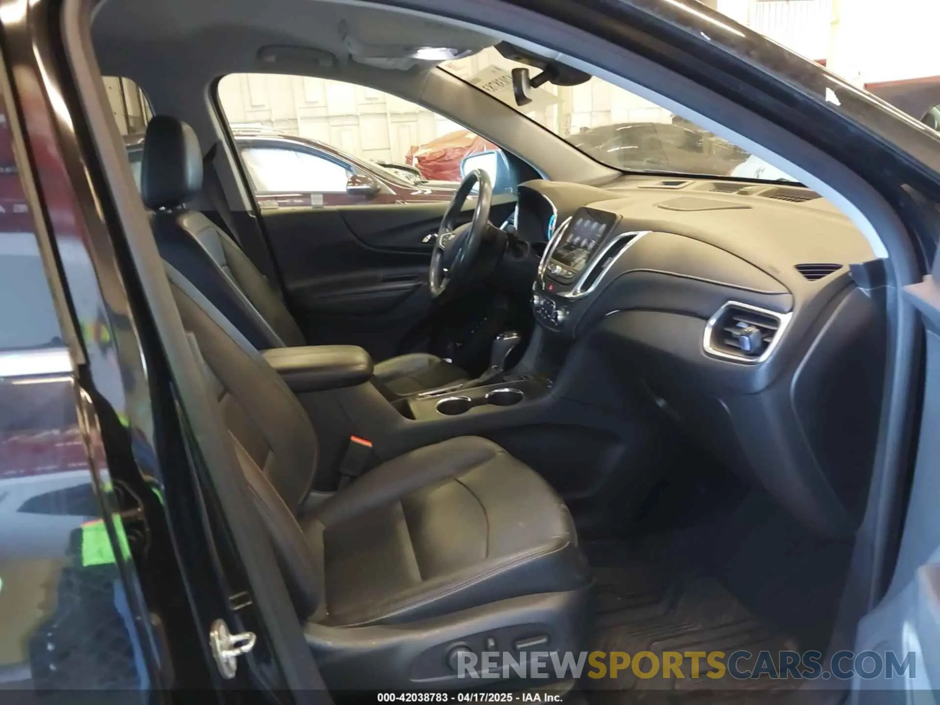 5 fotografías del automóvil dañado 2GNAXYEXXL6186797 CHEVROLET EQUINOX 2020