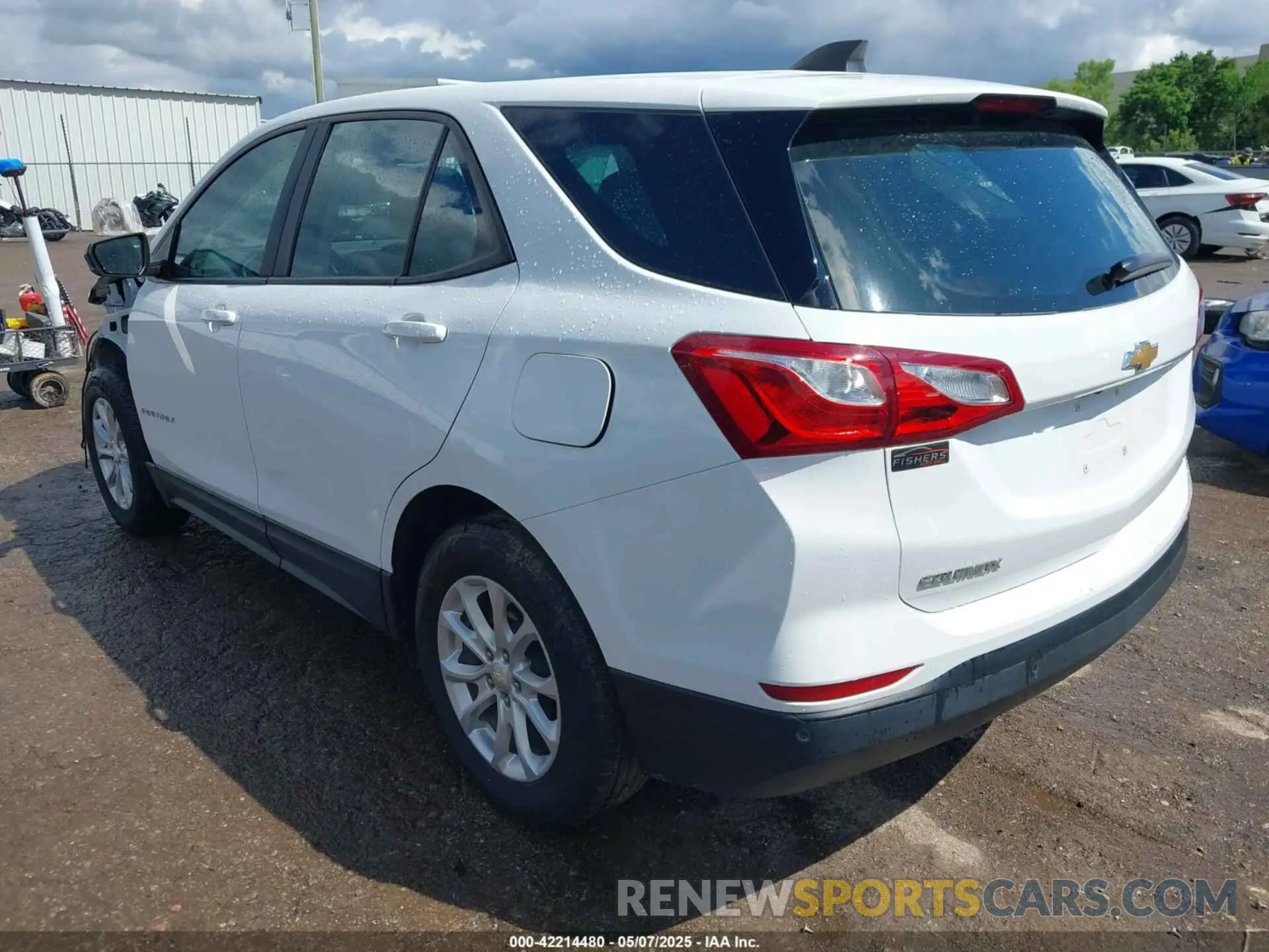 3 fotografías del automóvil dañado 3GNAXFEV0LS654136 CHEVROLET EQUINOX 2020