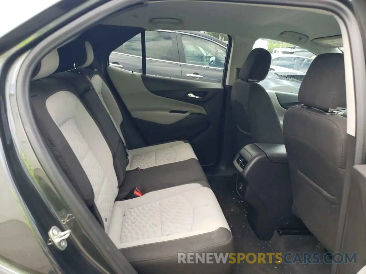 10 fotografías del automóvil dañado 3GNAXHEV0LS560673 CHEVROLET EQUINOX 2020