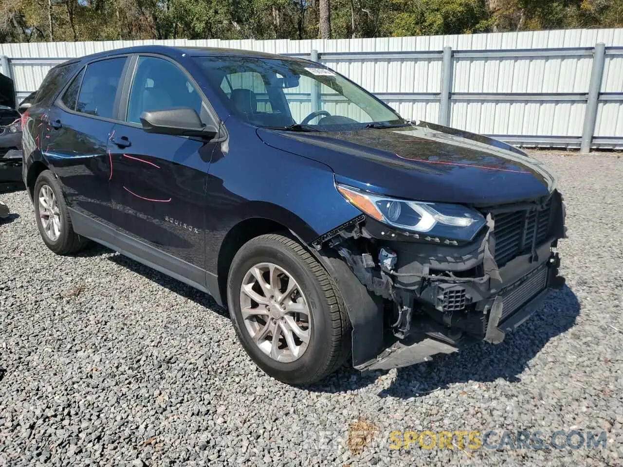4 fotografías del automóvil dañado 3GNAXHEV0LS620824 CHEVROLET EQUINOX 2020