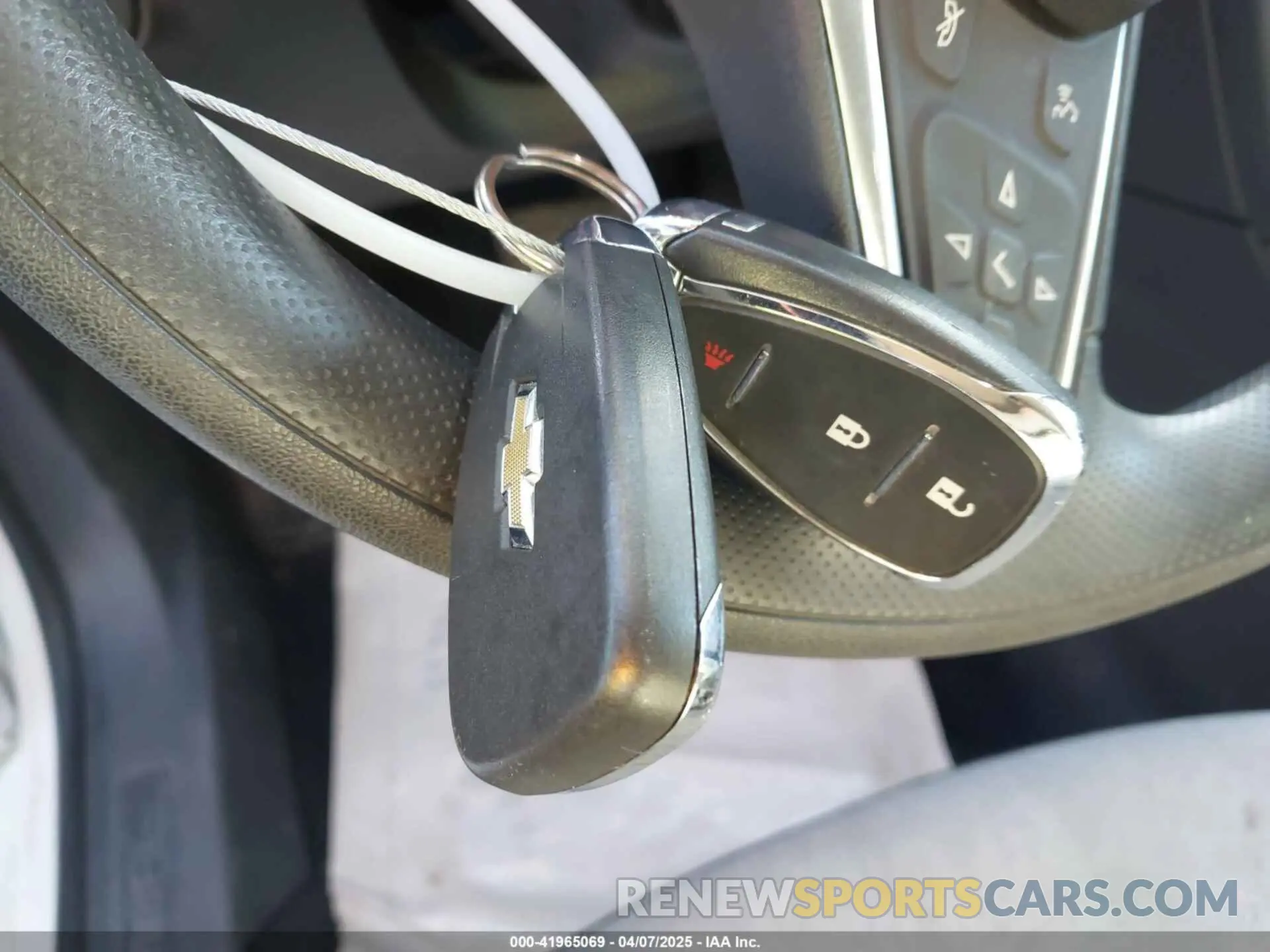 11 fotografías del automóvil dañado 3GNAXHEV0LS703895 CHEVROLET EQUINOX 2020