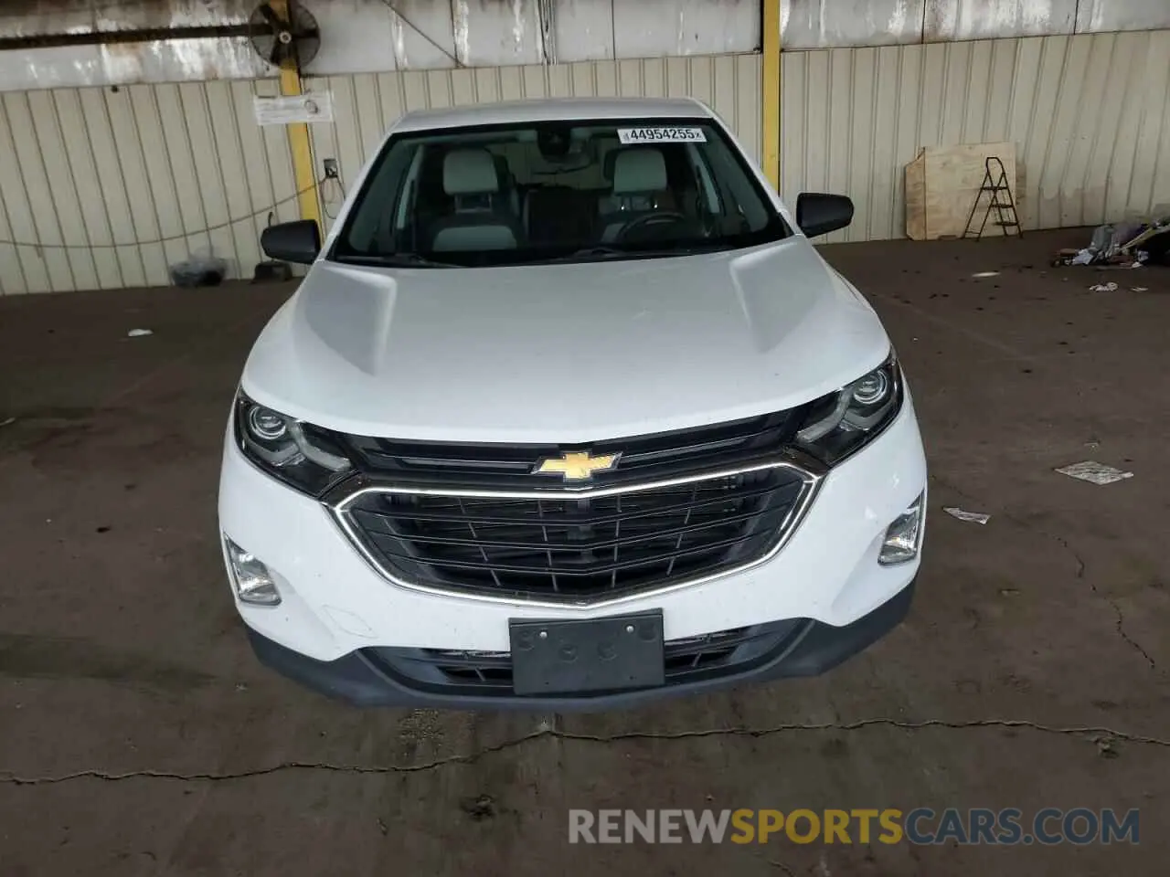 5 fotografías del automóvil dañado 3GNAXHEV1LS506122 CHEVROLET EQUINOX 2020