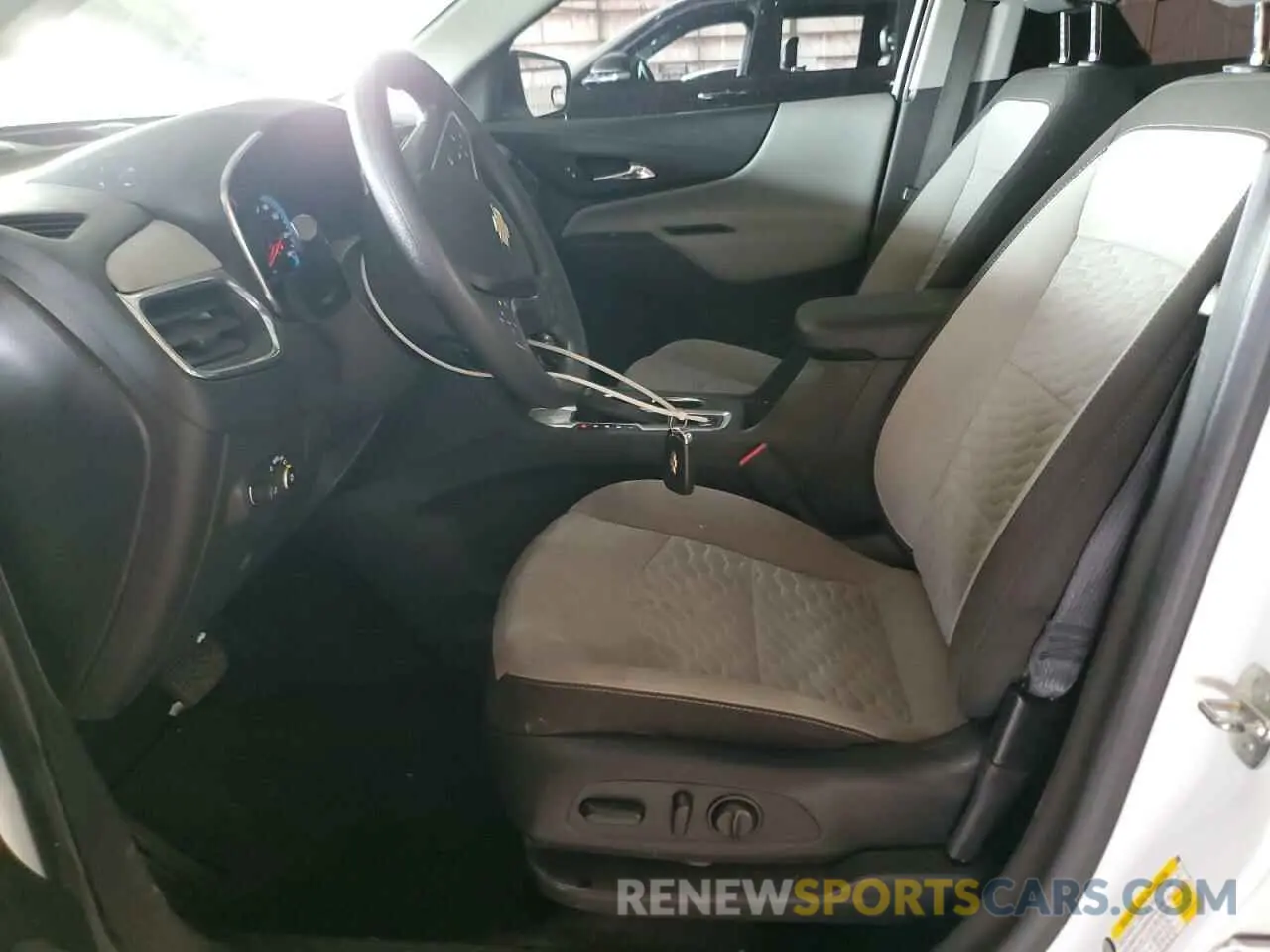 7 fotografías del automóvil dañado 3GNAXHEV1LS506122 CHEVROLET EQUINOX 2020