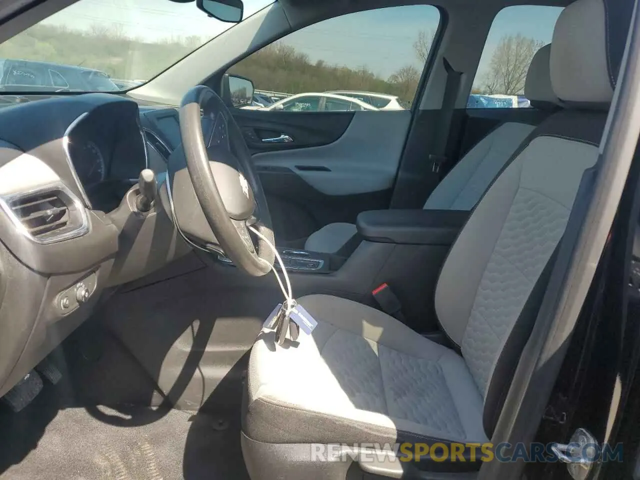 7 fotografías del automóvil dañado 3GNAXHEV1LS594282 CHEVROLET EQUINOX 2020