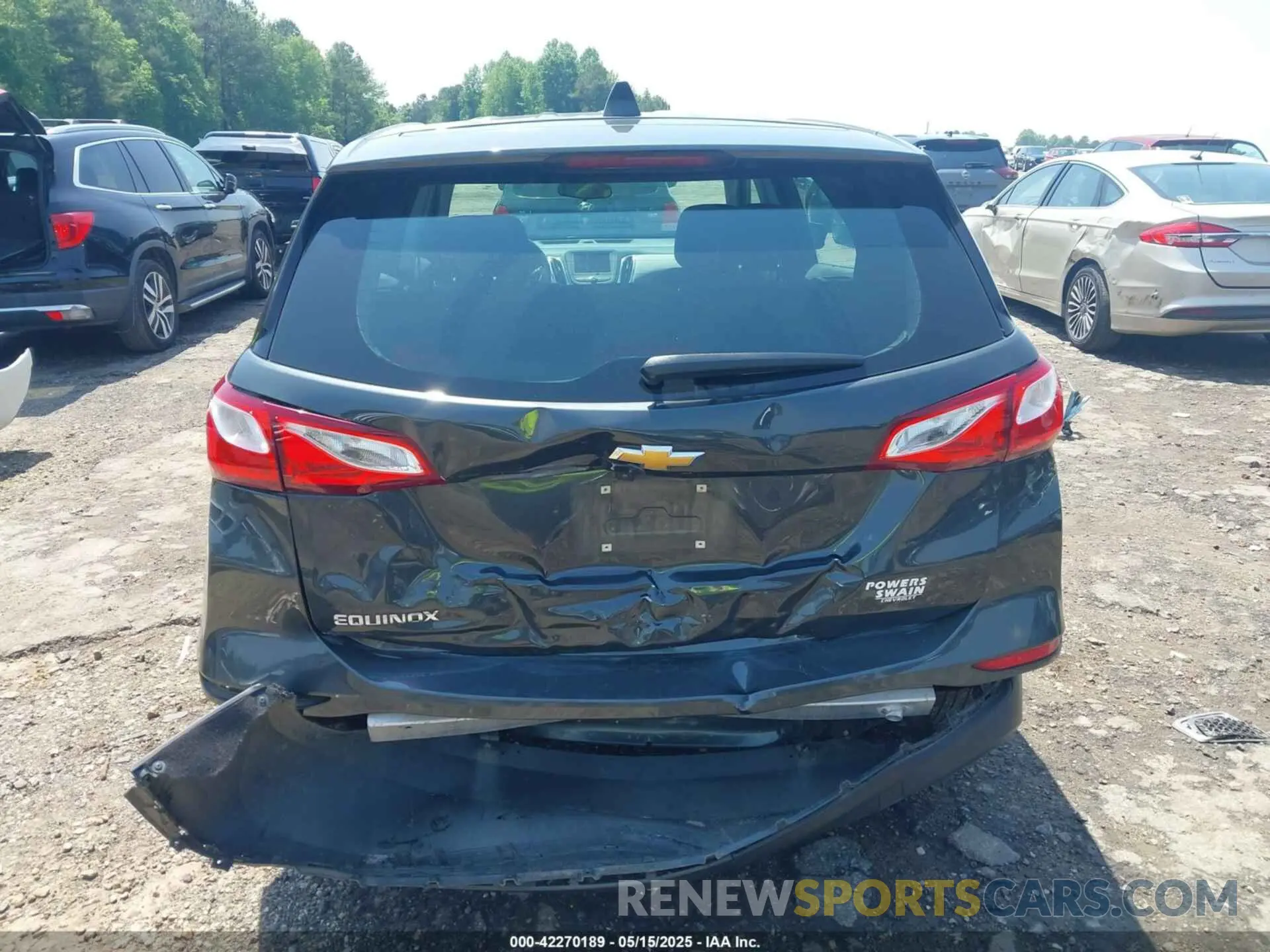16 fotografías del automóvil dañado 3GNAXHEV2LS526900 CHEVROLET EQUINOX 2020