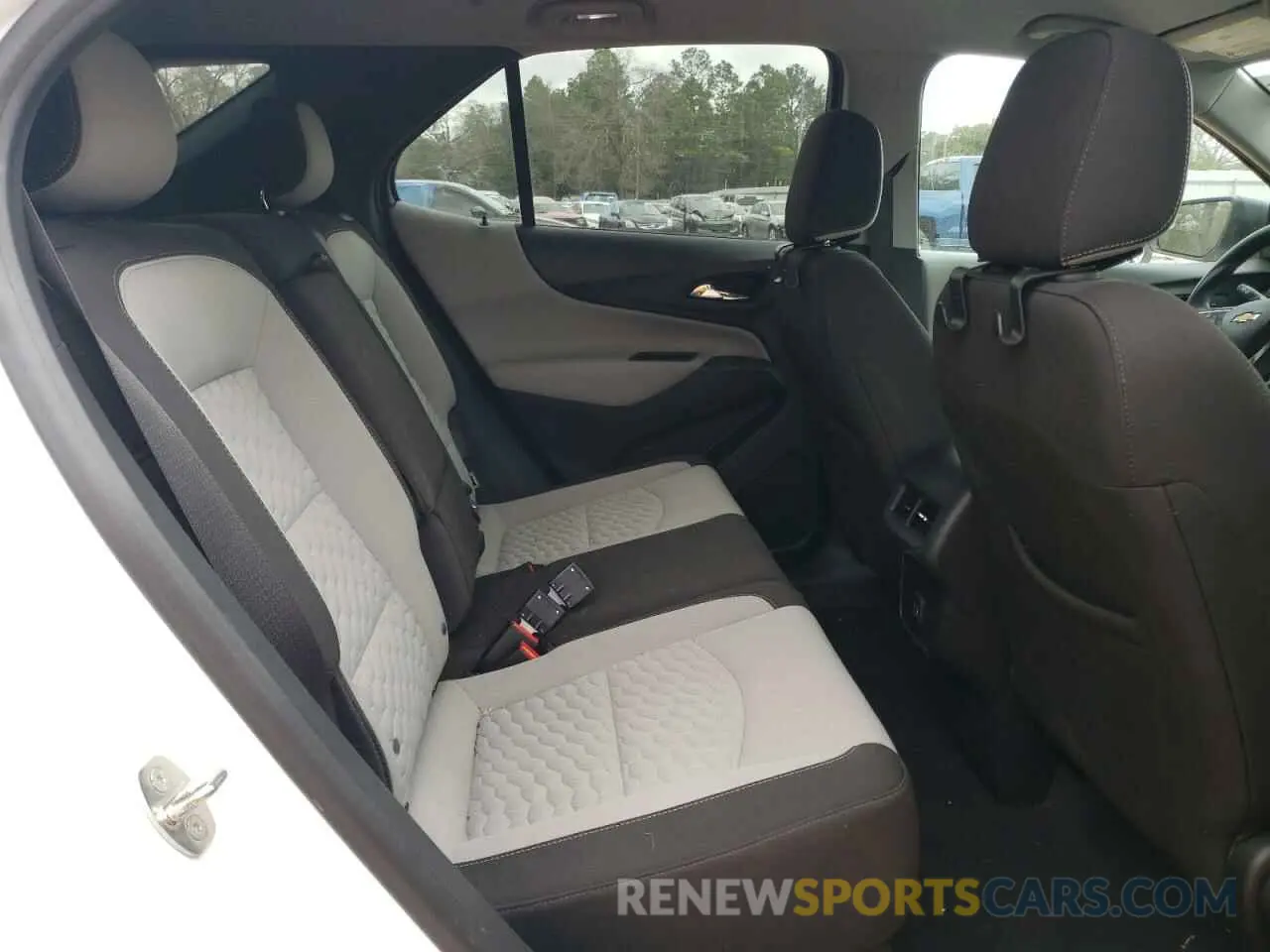 11 fotografías del automóvil dañado 3GNAXHEV2LS559458 CHEVROLET EQUINOX 2020