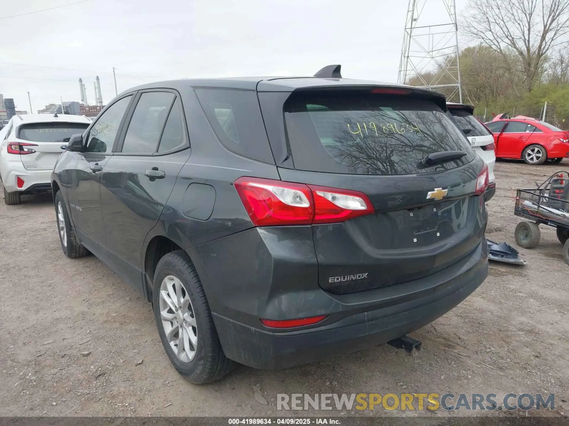 3 fotografías del automóvil dañado 3GNAXHEV2LS654862 CHEVROLET EQUINOX 2020