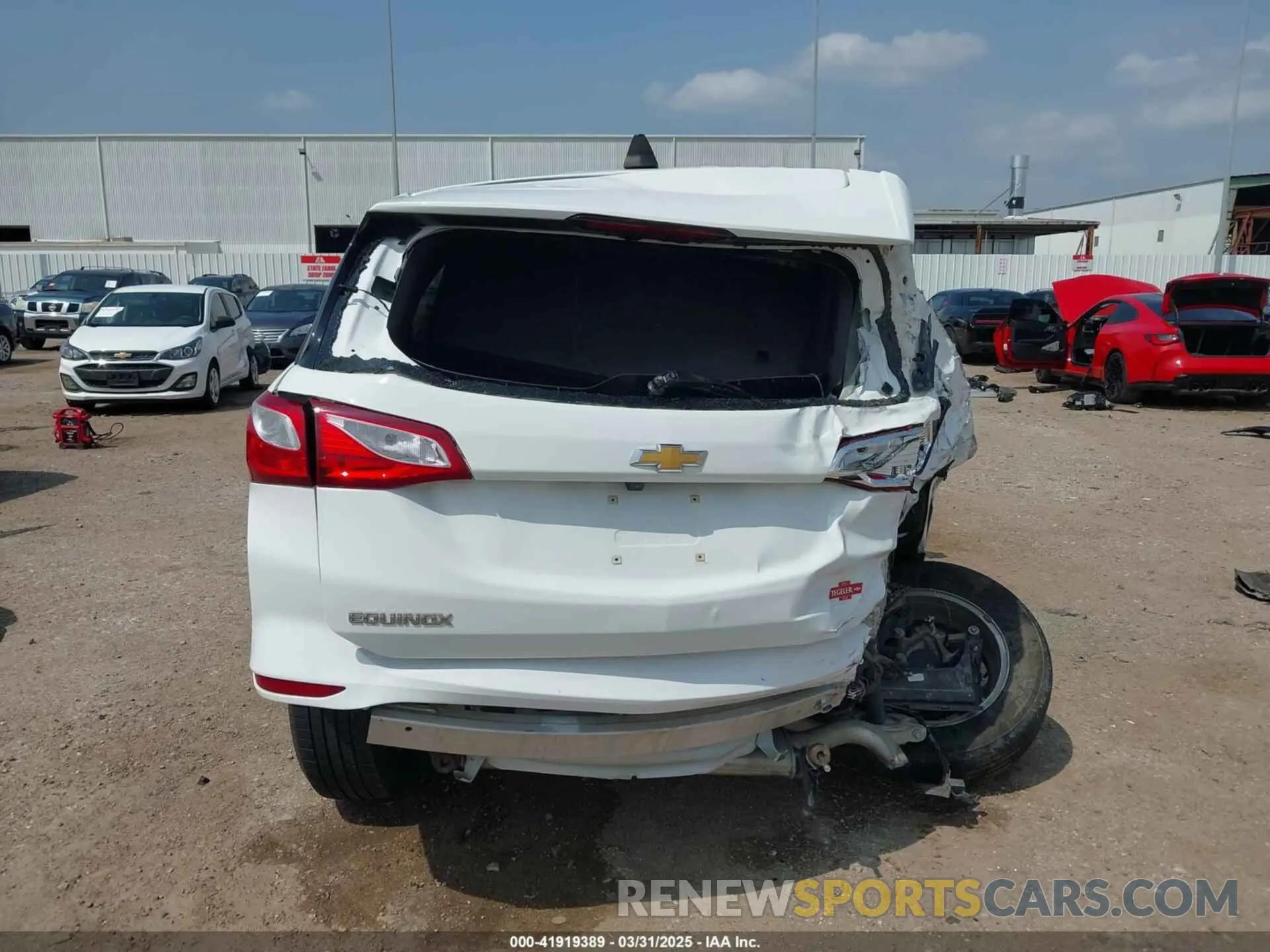 6 fotografías del automóvil dañado 3GNAXHEV2LS704031 CHEVROLET EQUINOX 2020
