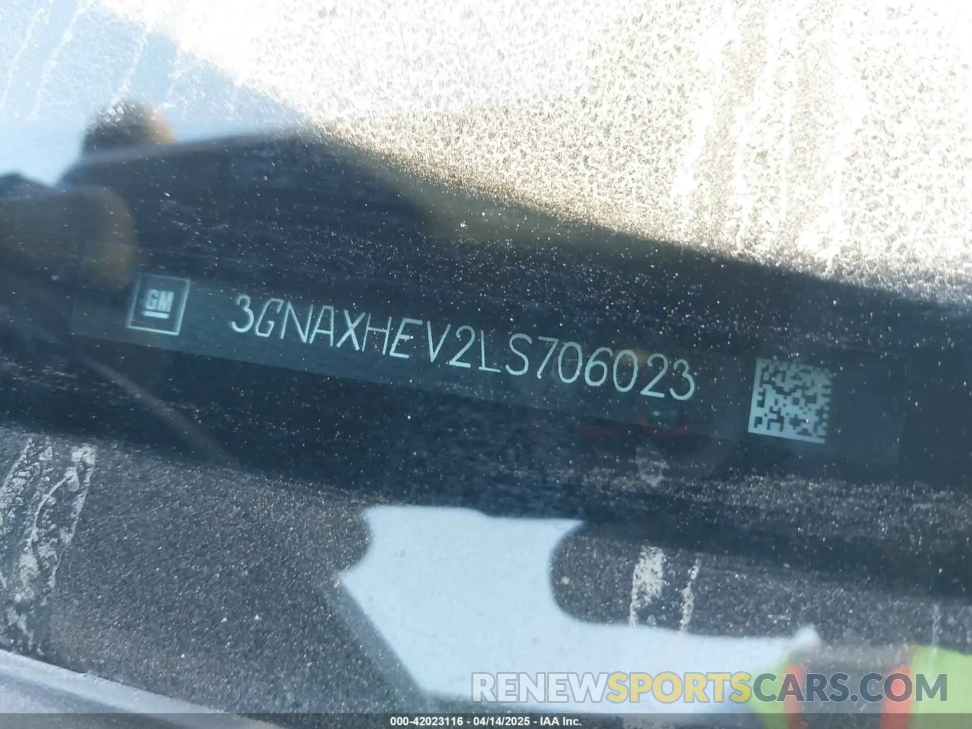 9 fotografías del automóvil dañado 3GNAXHEV2LS706023 CHEVROLET EQUINOX 2020