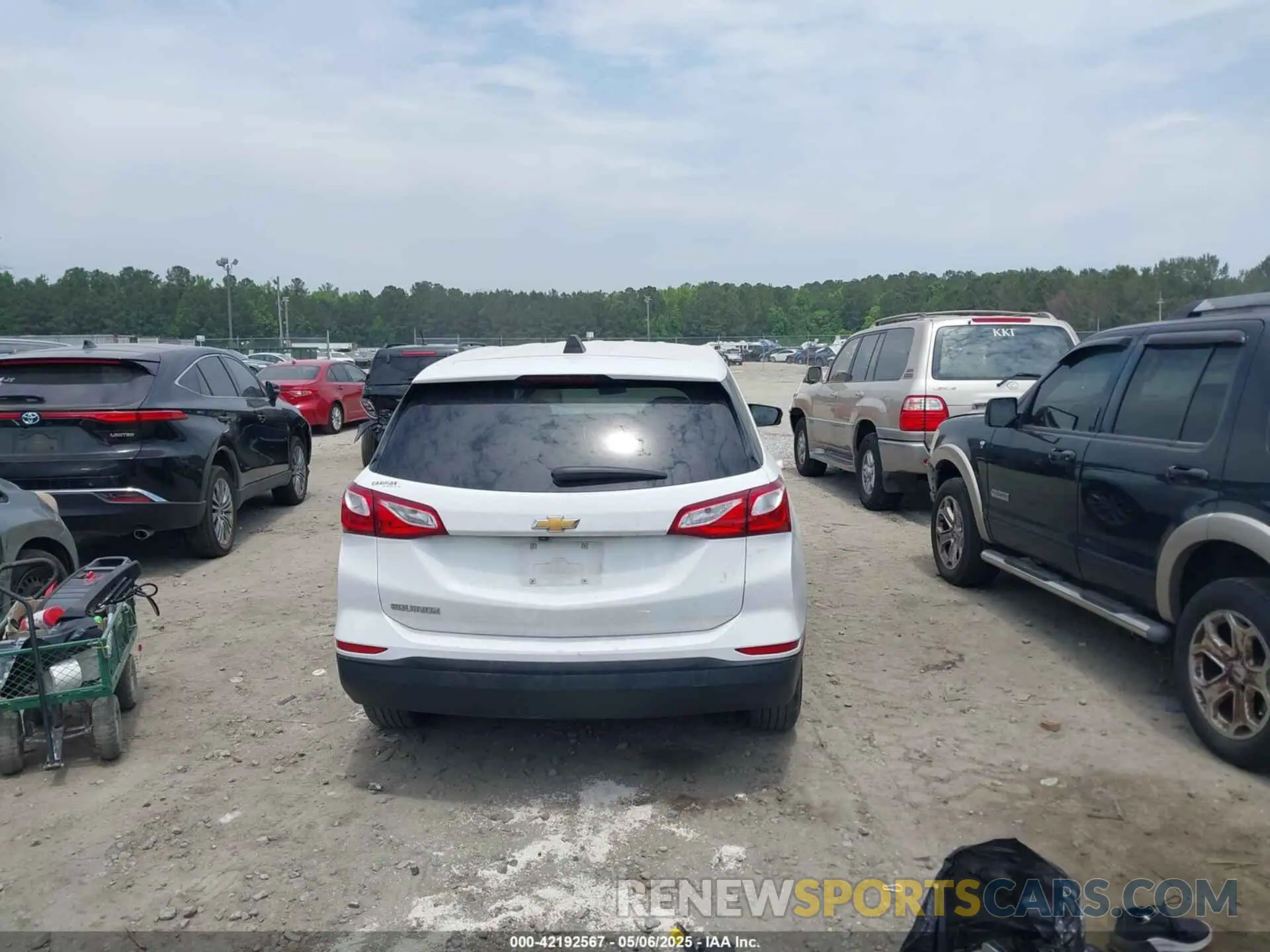 17 fotografías del automóvil dañado 3GNAXHEV3LS508244 CHEVROLET EQUINOX 2020