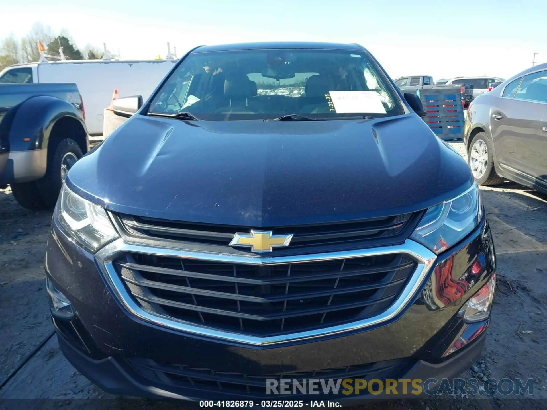 12 fotografías del automóvil dañado 3GNAXHEV3LS662310 CHEVROLET EQUINOX 2020