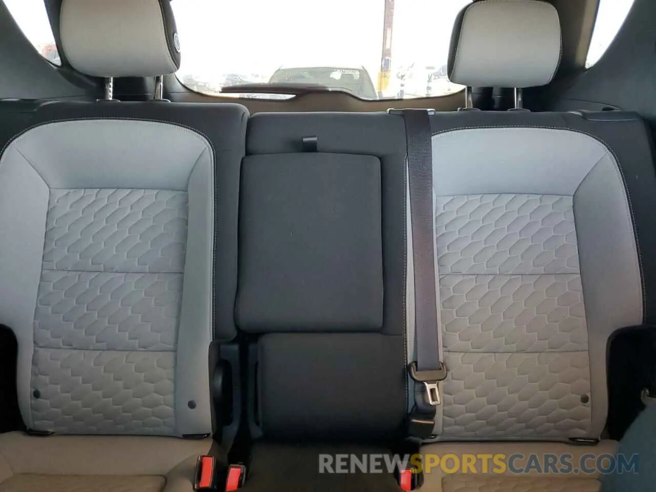 10 fotografías del automóvil dañado 3GNAXHEV3LS672545 CHEVROLET EQUINOX 2020