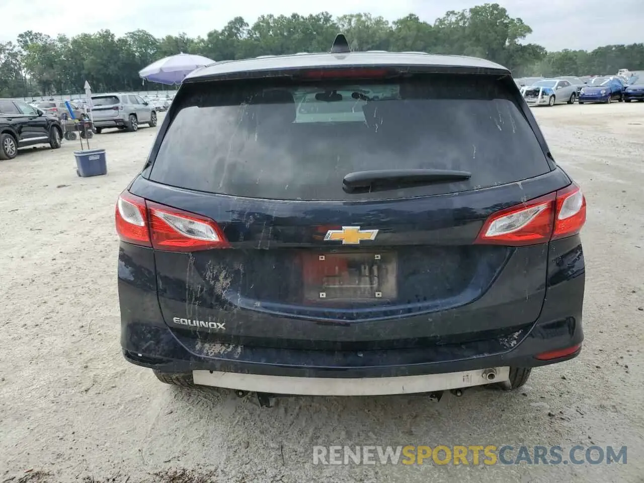 6 fotografías del automóvil dañado 3GNAXHEV3LS733912 CHEVROLET EQUINOX 2020