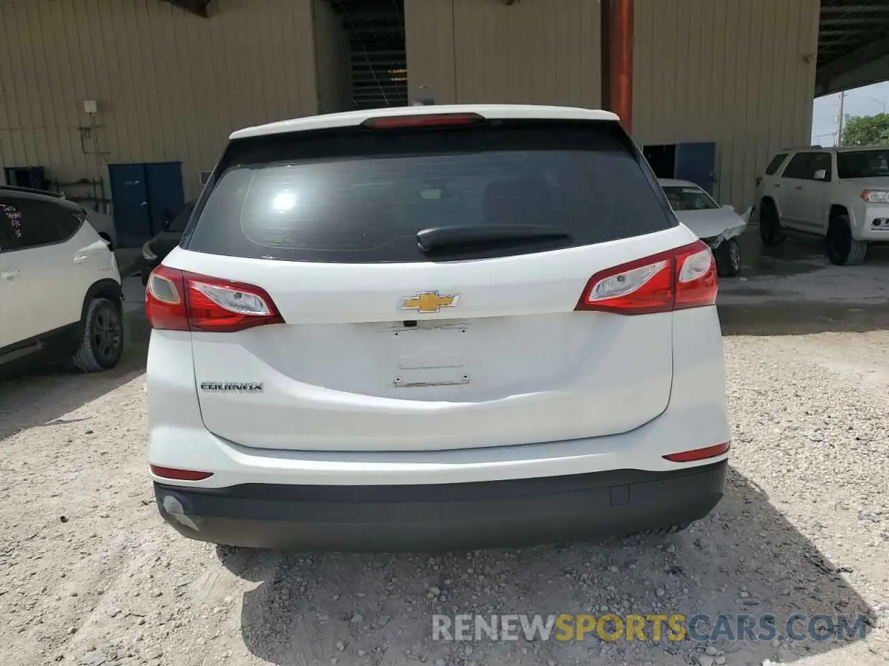 6 fotografías del automóvil dañado 3GNAXHEV4LS617361 CHEVROLET EQUINOX 2020