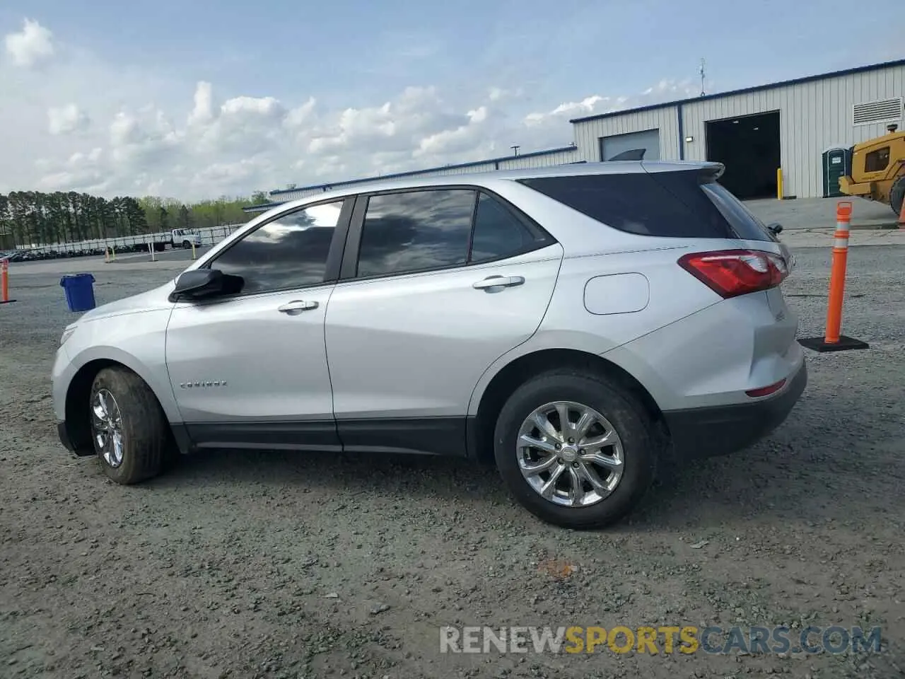 2 fotografías del automóvil dañado 3GNAXHEV4LS737323 CHEVROLET EQUINOX 2020