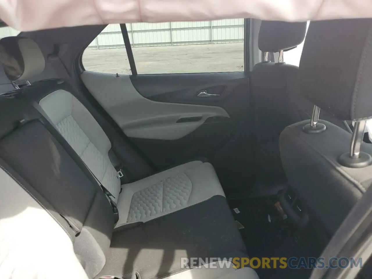 11 fotografías del automóvil dañado 3GNAXHEV5LS612962 CHEVROLET EQUINOX 2020