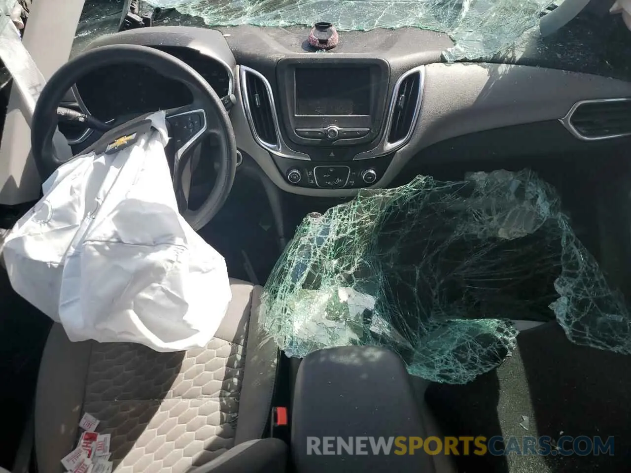 8 fotografías del automóvil dañado 3GNAXHEV5LS612962 CHEVROLET EQUINOX 2020