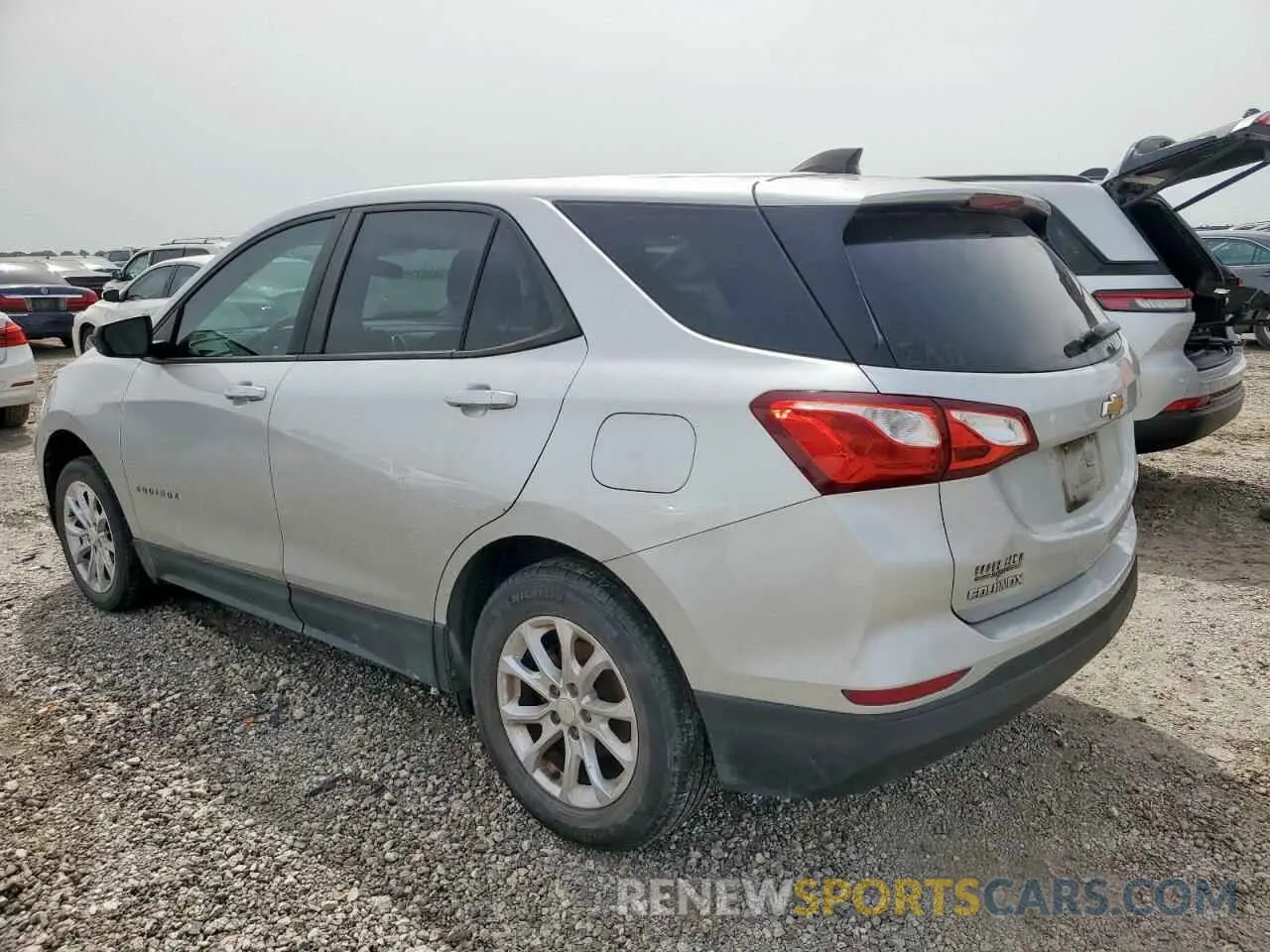 2 fotografías del automóvil dañado 3GNAXHEV6LS605938 CHEVROLET EQUINOX 2020