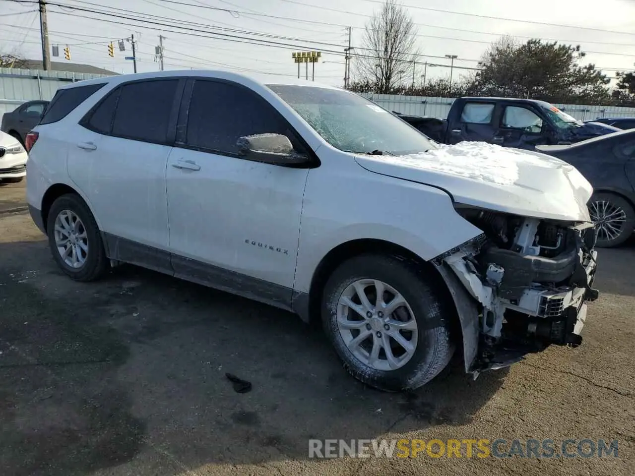 4 fotografías del automóvil dañado 3GNAXHEV7LS504438 CHEVROLET EQUINOX 2020