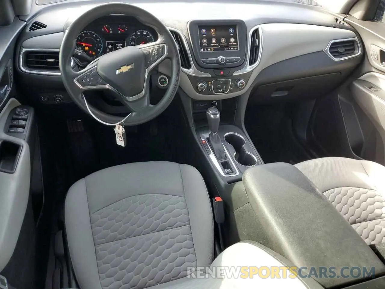 8 fotografías del automóvil dañado 3GNAXHEV7LS504438 CHEVROLET EQUINOX 2020