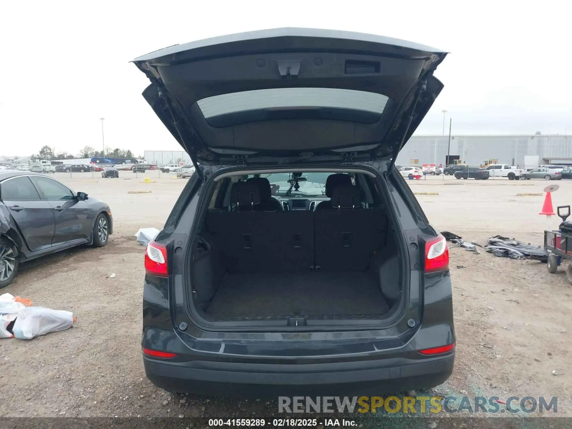 19 fotografías del automóvil dañado 3GNAXHEV7LS614583 CHEVROLET EQUINOX 2020