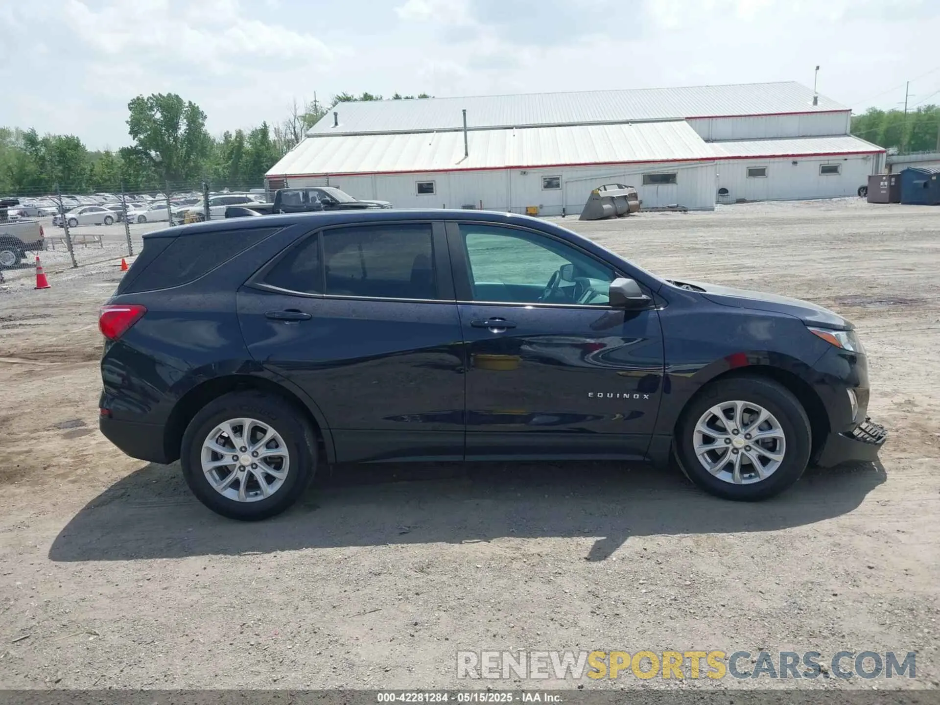 13 fotografías del automóvil dañado 3GNAXHEV7LS661354 CHEVROLET EQUINOX 2020