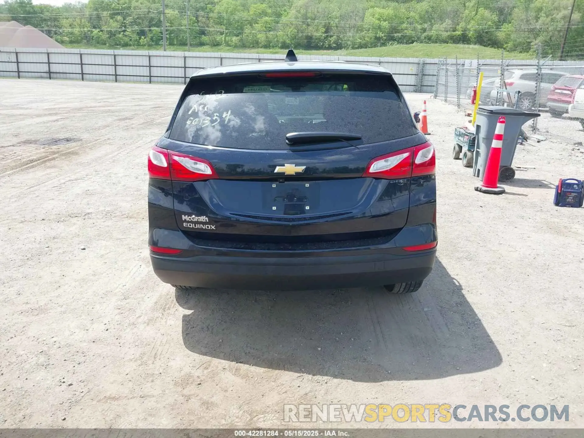 16 fotografías del automóvil dañado 3GNAXHEV7LS661354 CHEVROLET EQUINOX 2020
