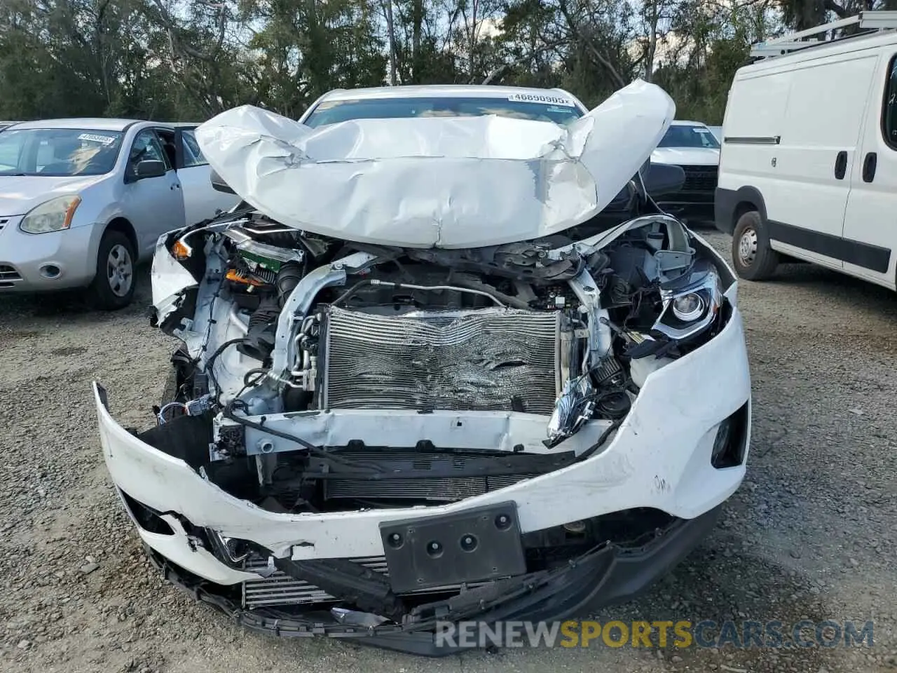 5 fotografías del automóvil dañado 3GNAXHEV7LS663301 CHEVROLET EQUINOX 2020