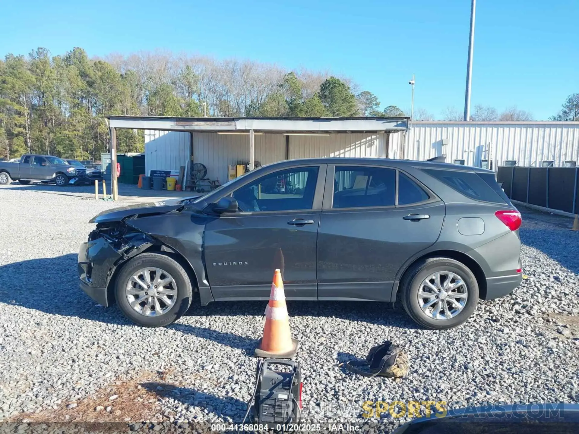 14 fotografías del automóvil dañado 3GNAXHEV7LS669549 CHEVROLET EQUINOX 2020