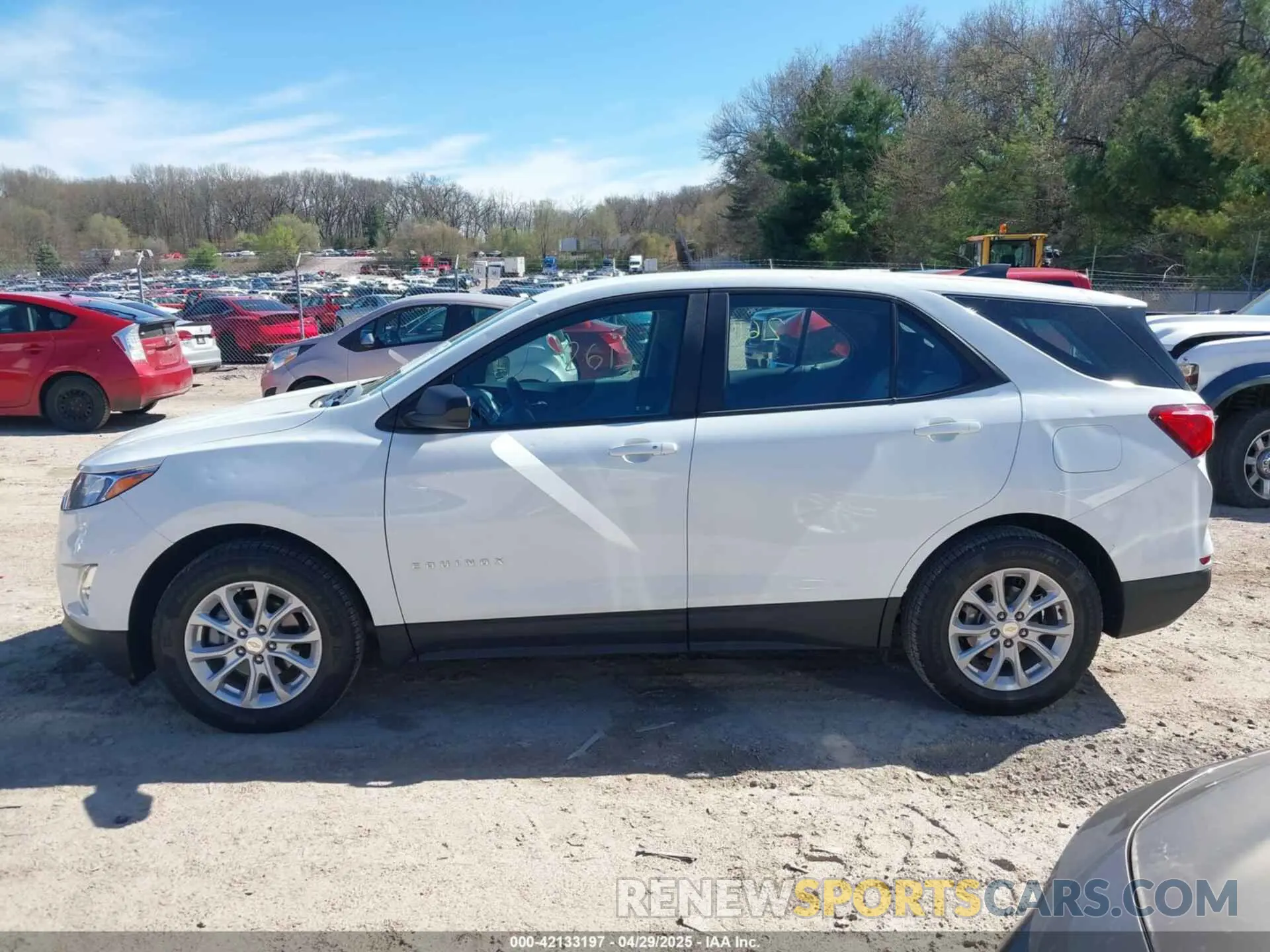 14 fotografías del automóvil dañado 3GNAXHEV7LS673732 CHEVROLET EQUINOX 2020