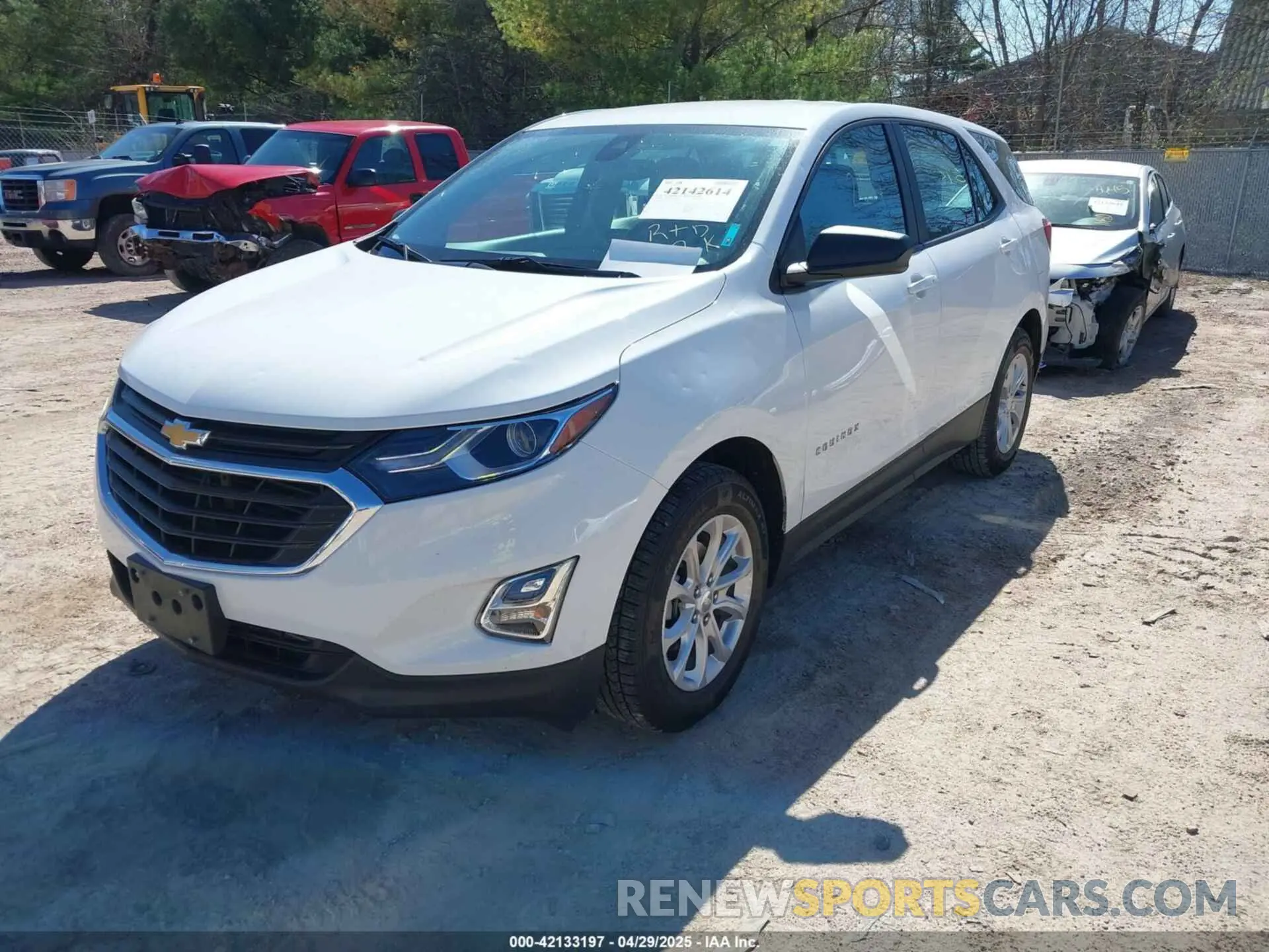 2 fotografías del automóvil dañado 3GNAXHEV7LS673732 CHEVROLET EQUINOX 2020