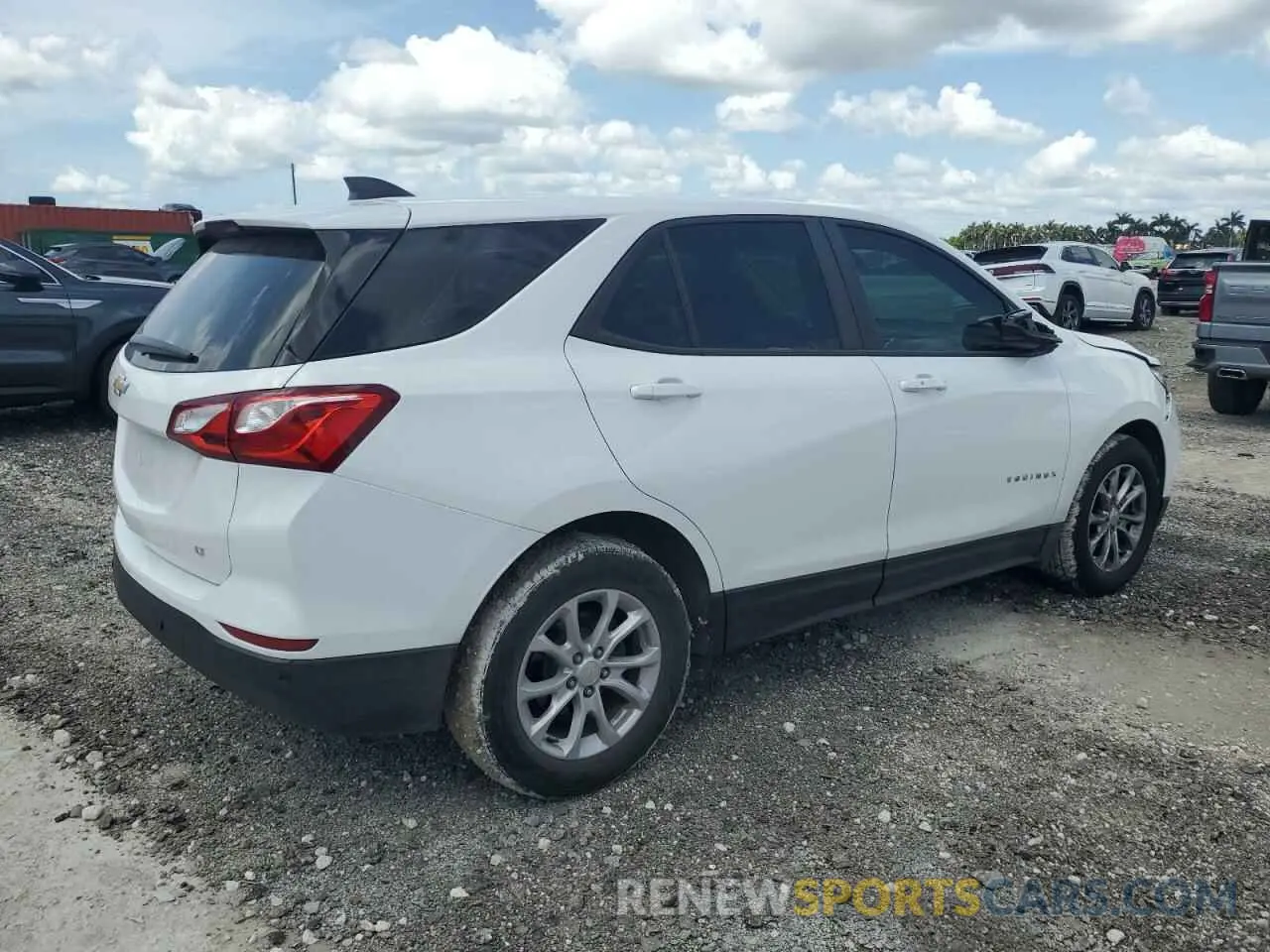 3 fotografías del automóvil dañado 3GNAXHEV7LS732911 CHEVROLET EQUINOX 2020