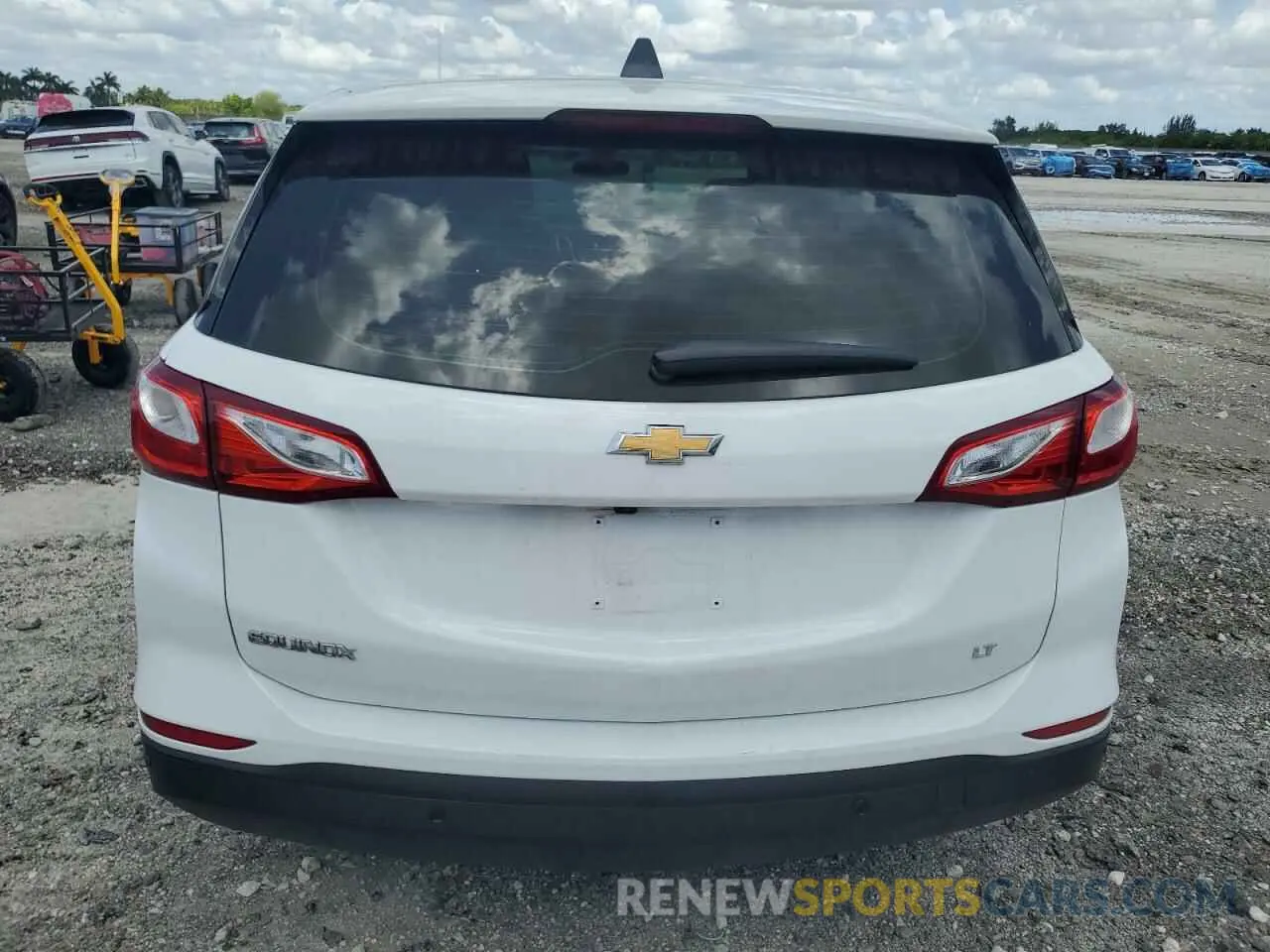 6 fotografías del automóvil dañado 3GNAXHEV7LS732911 CHEVROLET EQUINOX 2020