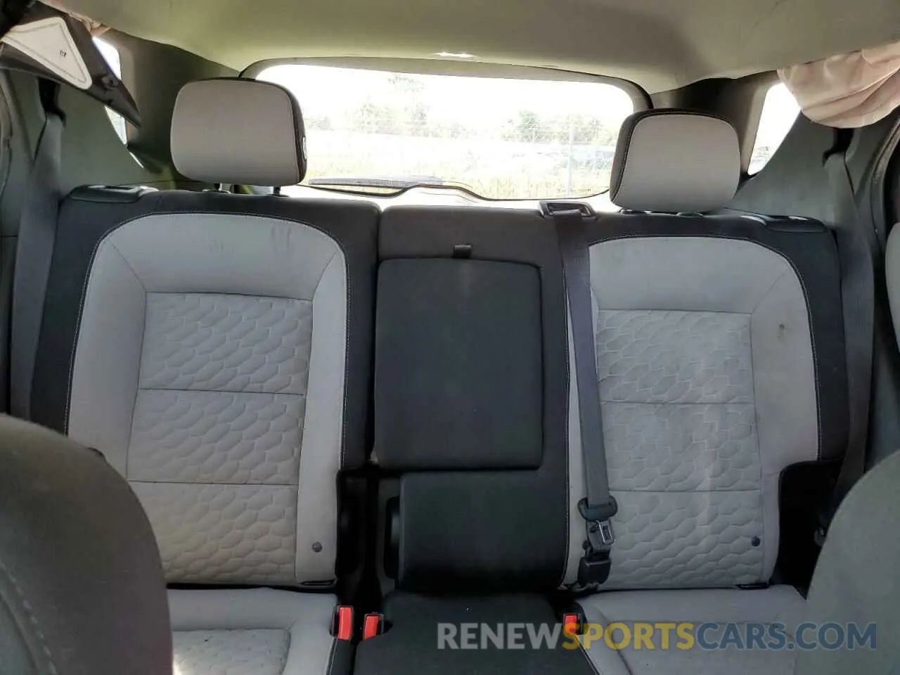 10 fotografías del automóvil dañado 3GNAXHEV8LS523323 CHEVROLET EQUINOX 2020