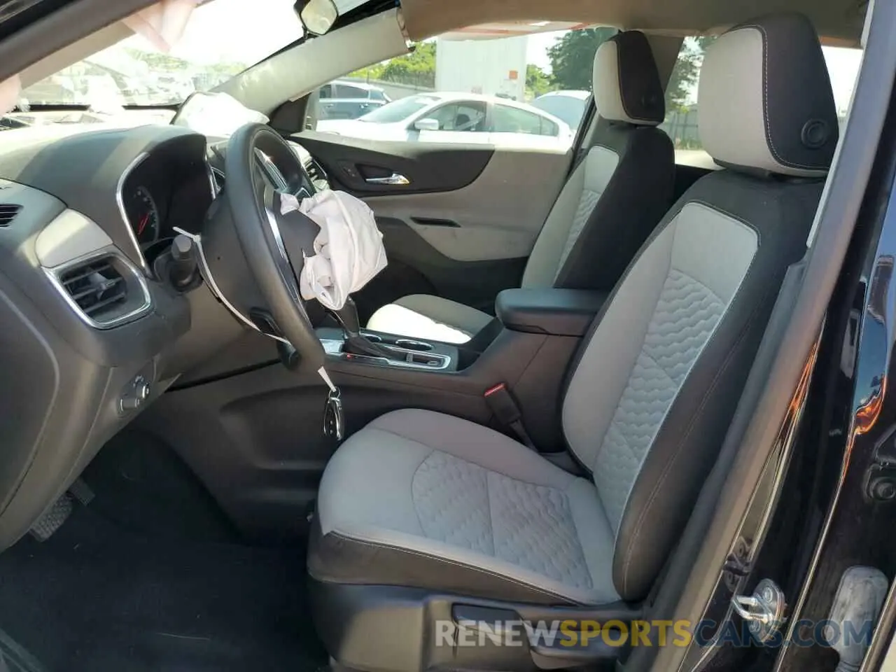7 fotografías del automóvil dañado 3GNAXHEV8LS523323 CHEVROLET EQUINOX 2020