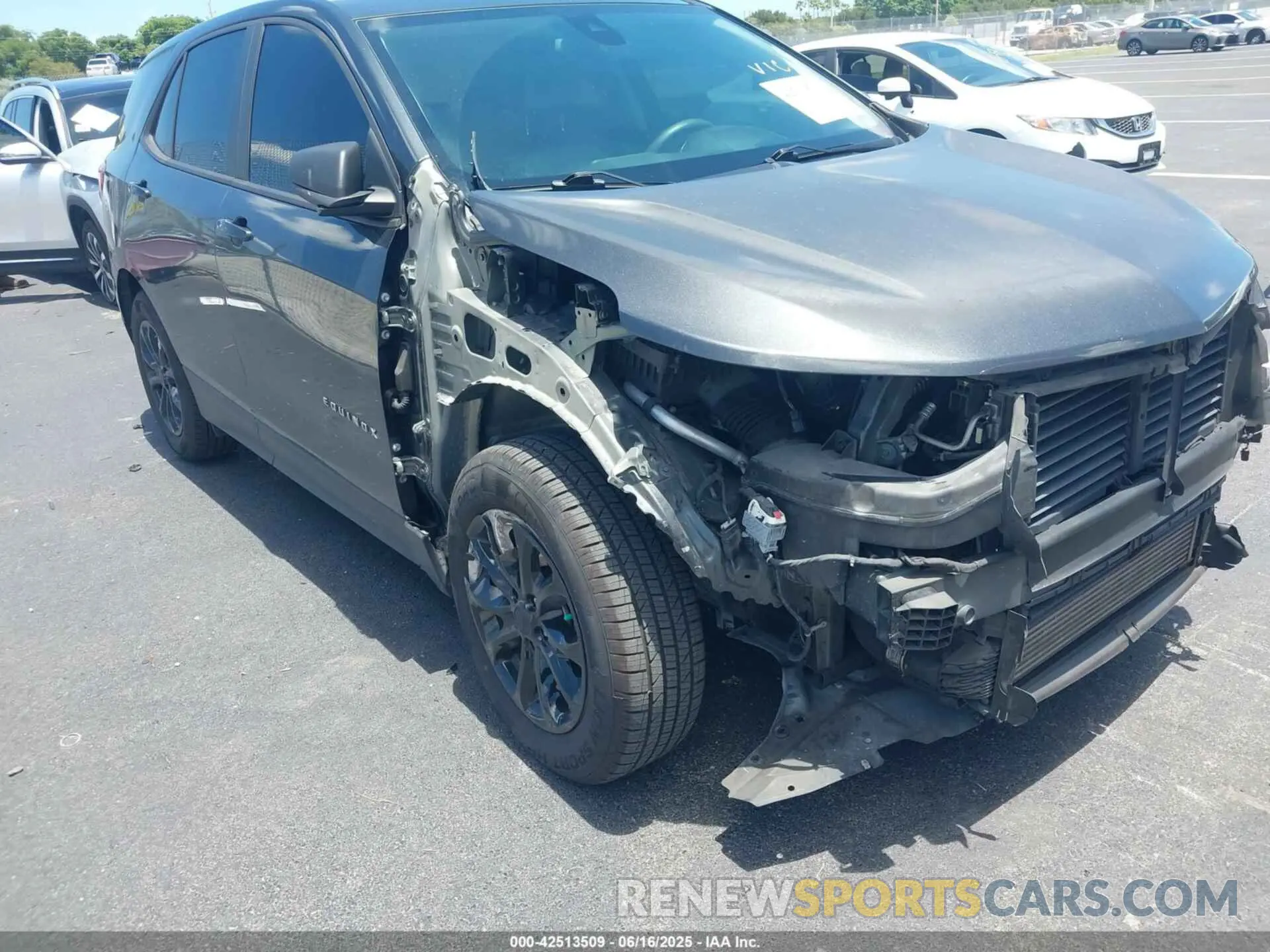 6 fotografías del automóvil dañado 3GNAXHEV8LS627987 CHEVROLET EQUINOX 2020