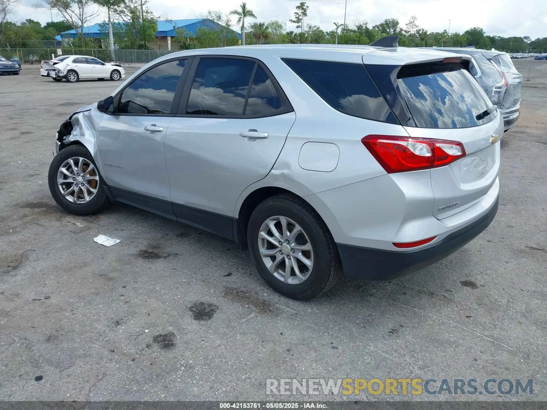 3 fotografías del automóvil dañado 3GNAXHEV8LS696940 CHEVROLET EQUINOX 2020