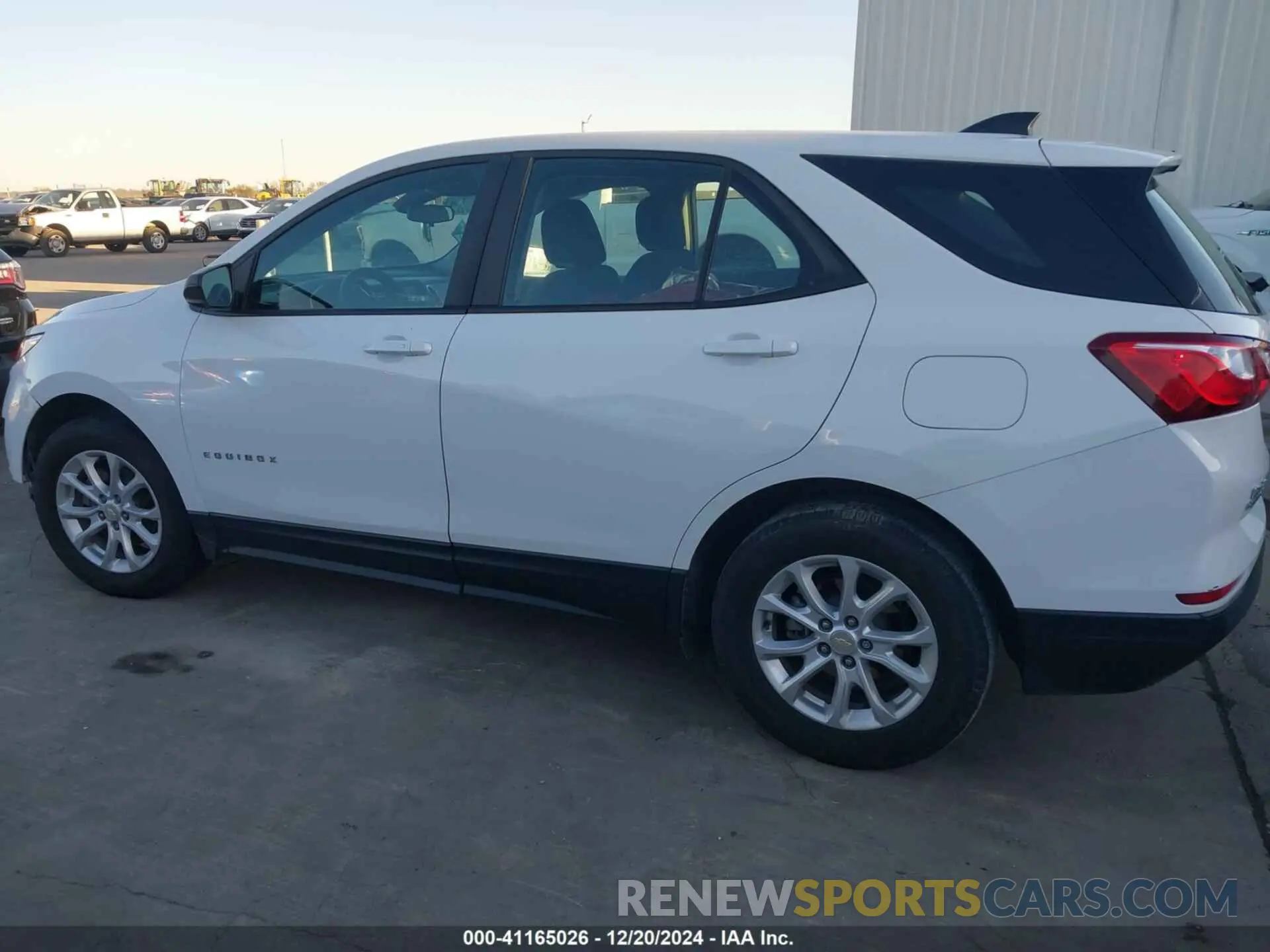 15 fotografías del automóvil dañado 3GNAXHEV8LS706236 CHEVROLET EQUINOX 2020