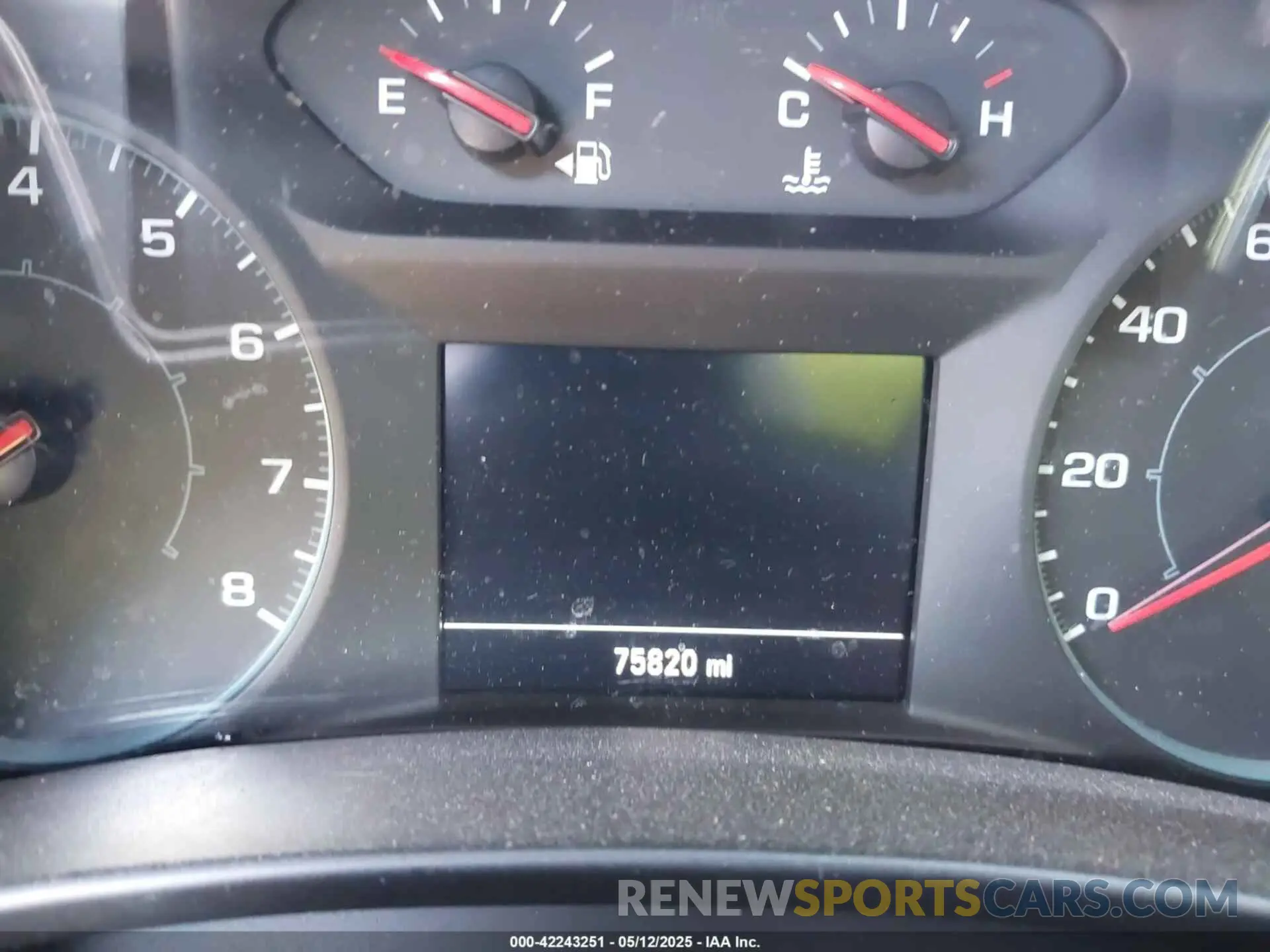 14 fotografías del automóvil dañado 3GNAXHEV9LS672517 CHEVROLET EQUINOX 2020
