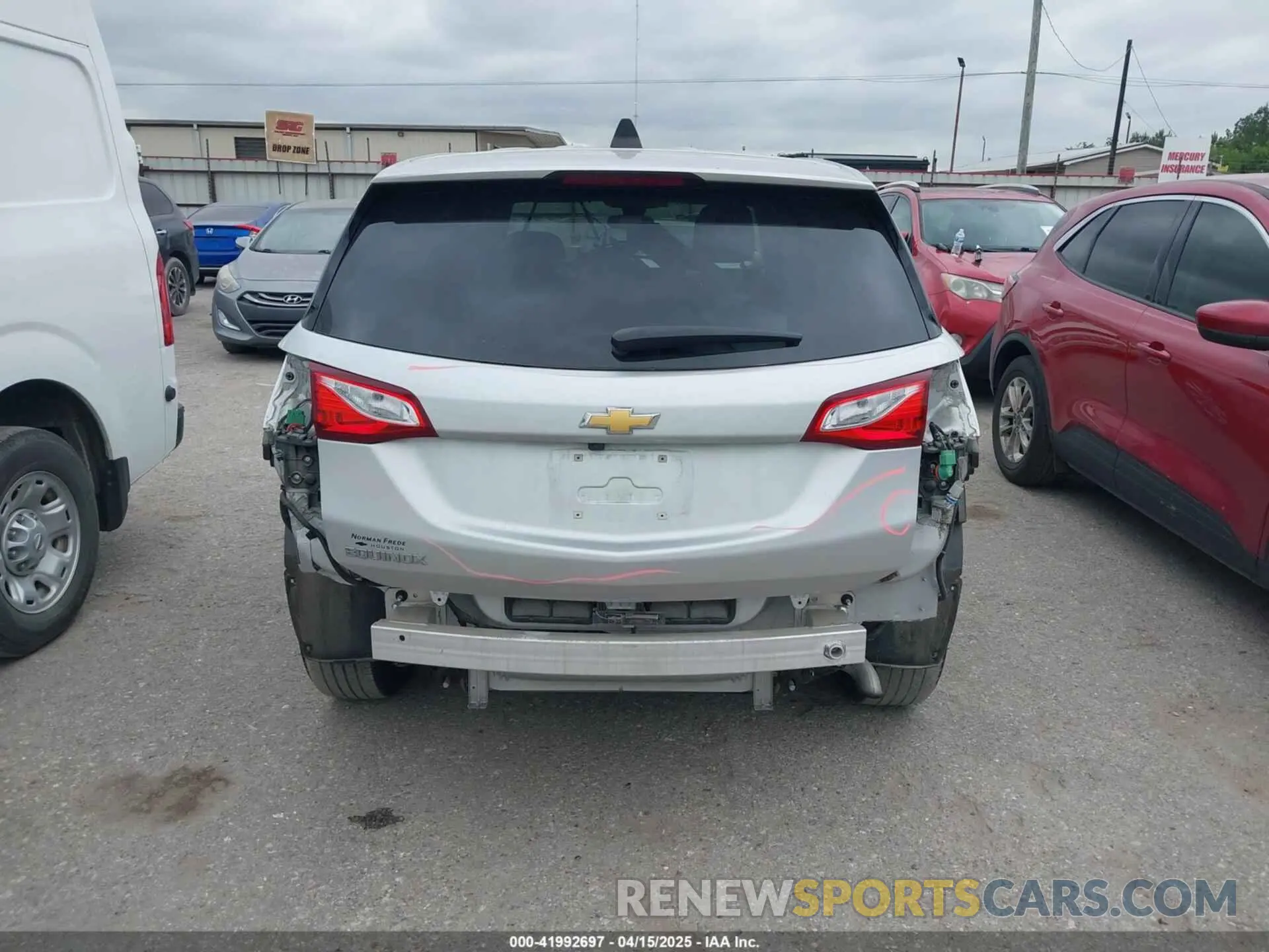 17 fotografías del automóvil dañado 3GNAXHEV9LS705998 CHEVROLET EQUINOX 2020