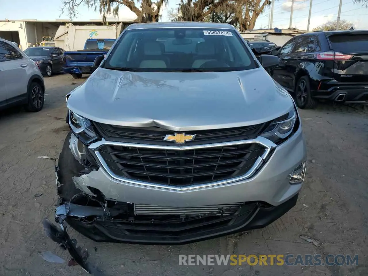 5 fotografías del automóvil dañado 3GNAXHEV9LS706813 CHEVROLET EQUINOX 2020
