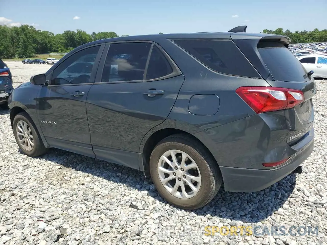 2 fotografías del automóvil dañado 3GNAXHEVXLS517720 CHEVROLET EQUINOX 2020